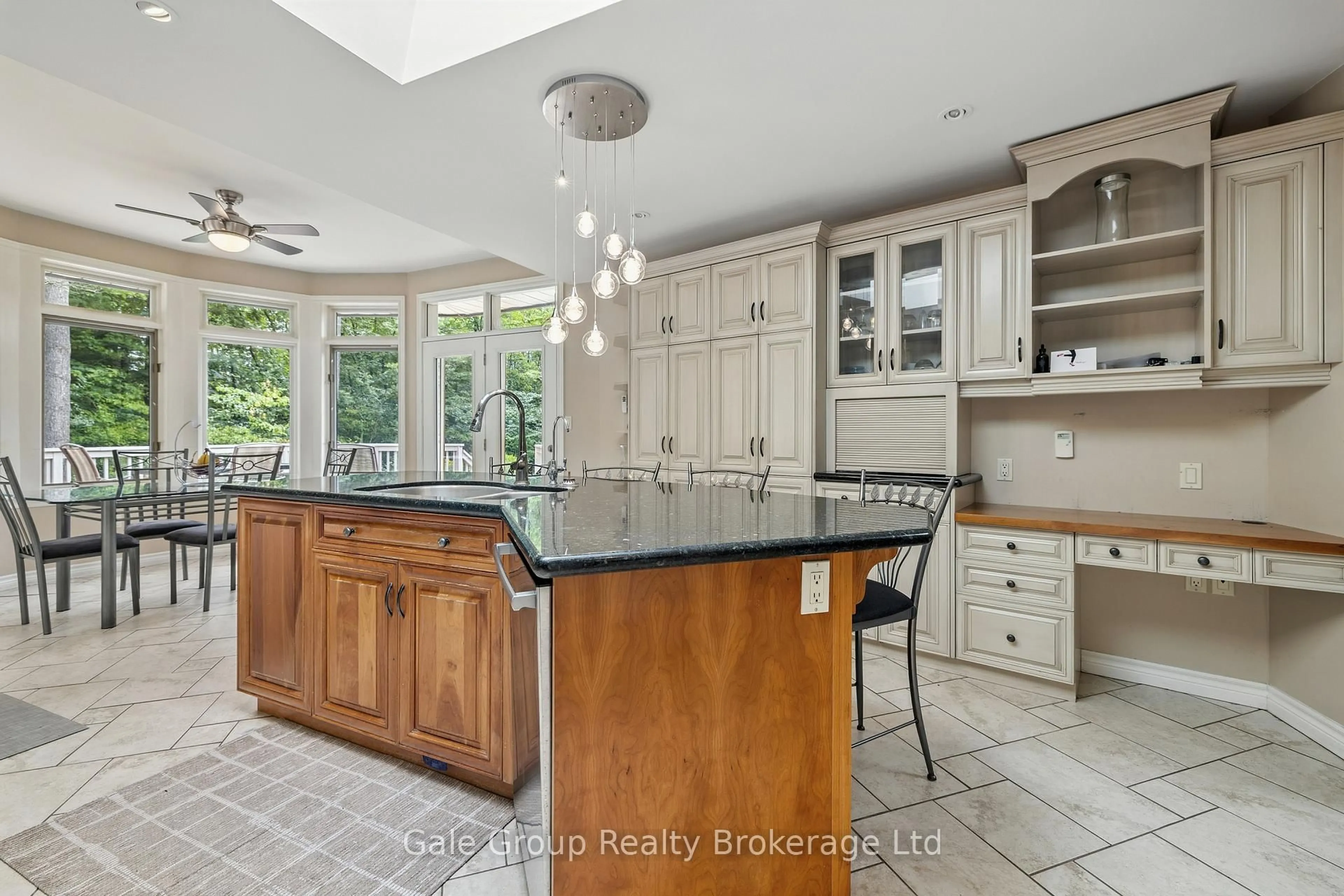 Open concept kitchen, ceramic/tile floor for 847294 Township 9 Rd, Blandford-Blenheim Ontario N0J 1G0