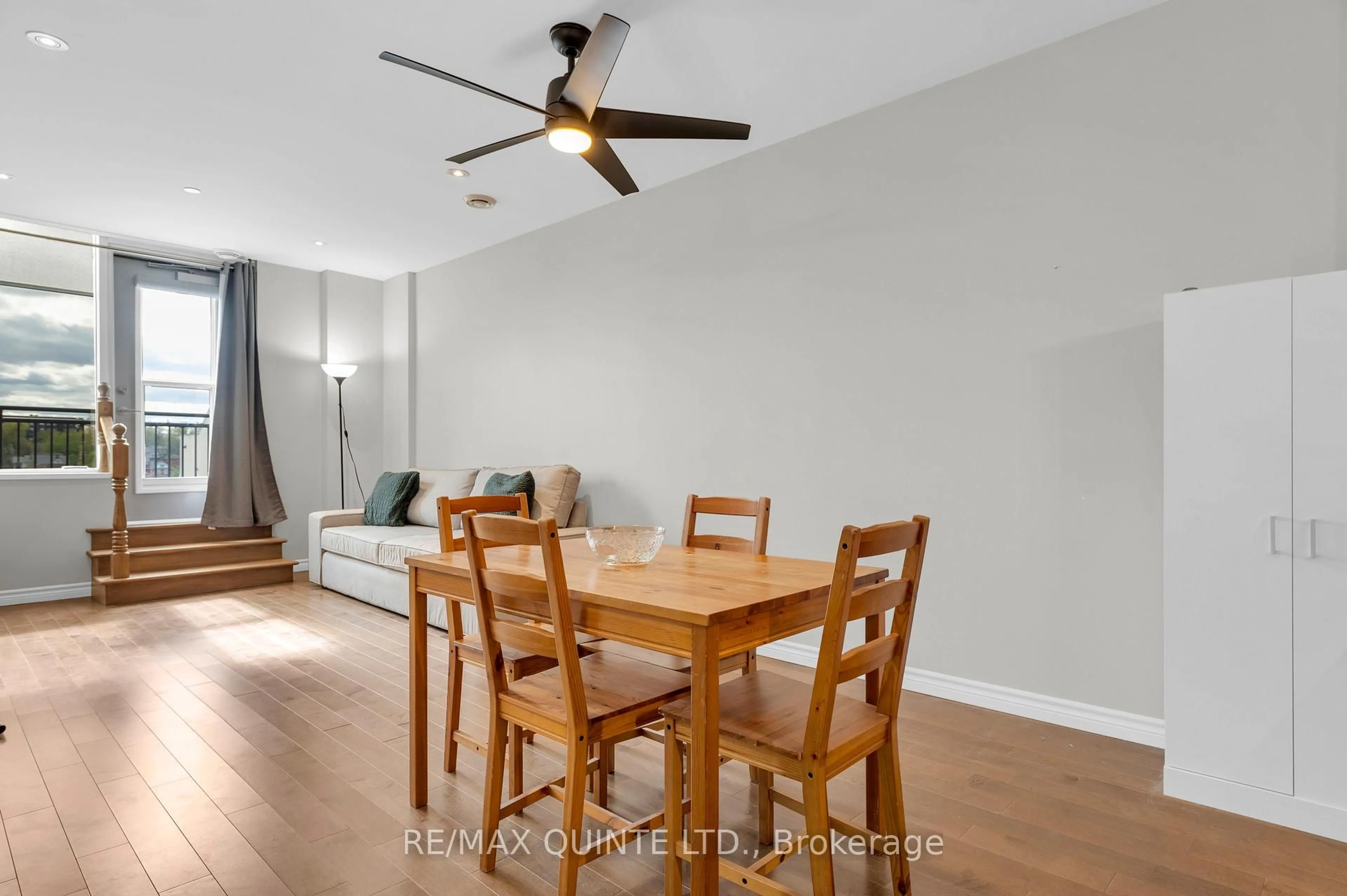 Dining room, wood/laminate floor for 199 Front St #410, Belleville Ontario K8N 5H5