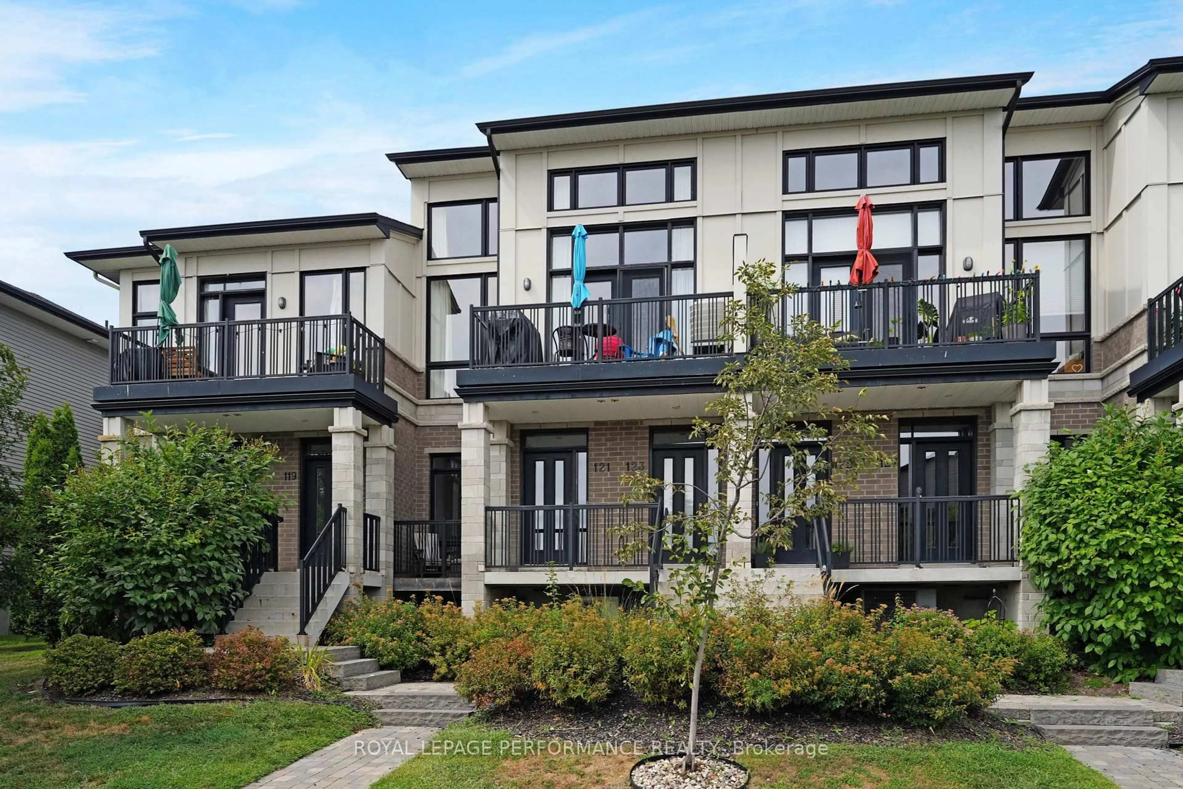 Home with brick exterior material, unknown for 121 Poplin St #53, Ottawa Ontario K4M 0G7