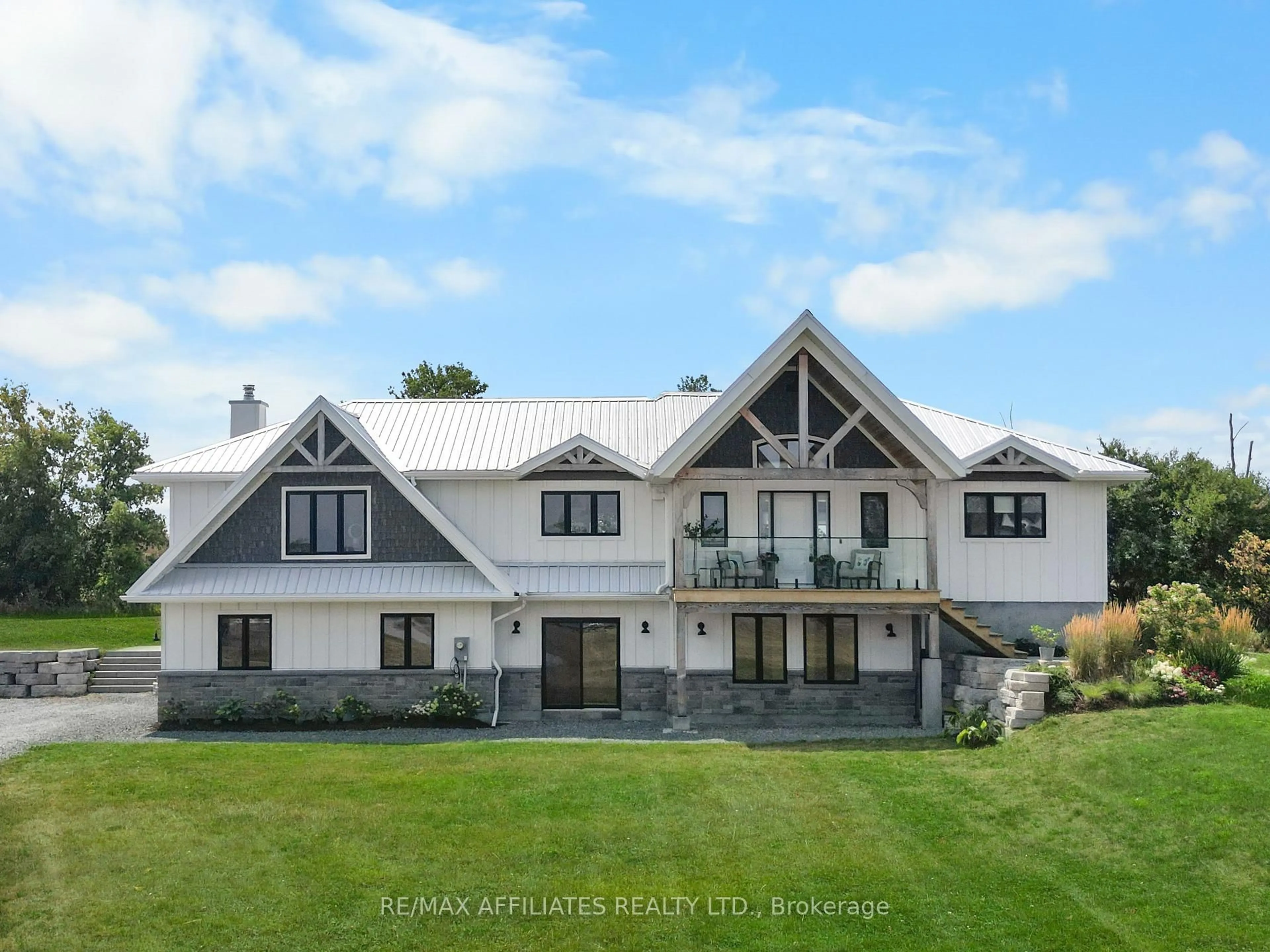 Home with vinyl exterior material, mountain view for 205 Westar Farm Way, Ashton Ontario K0A 1B0