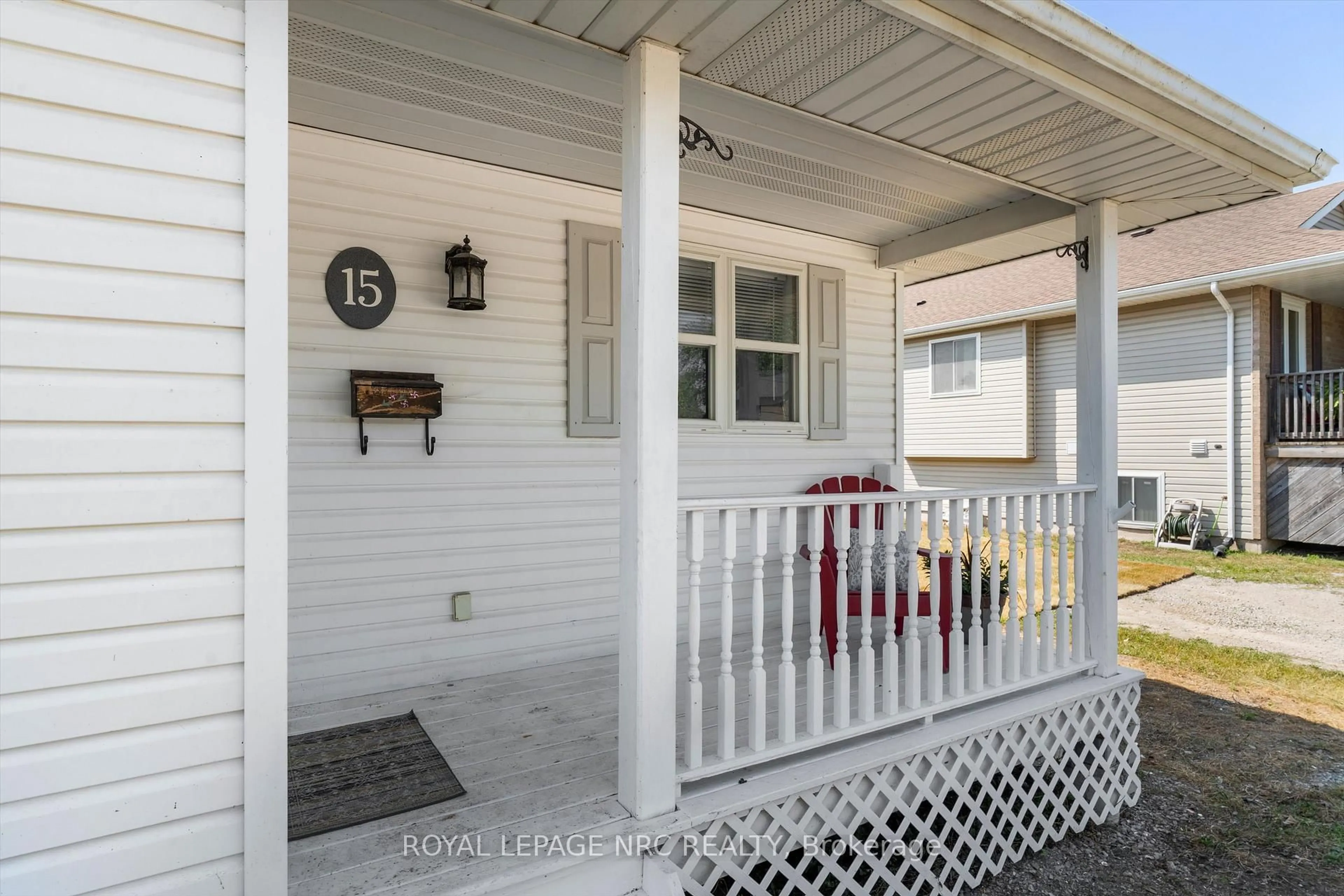 Unknown for 15 Michigan St, Welland Ontario L3B 3A6