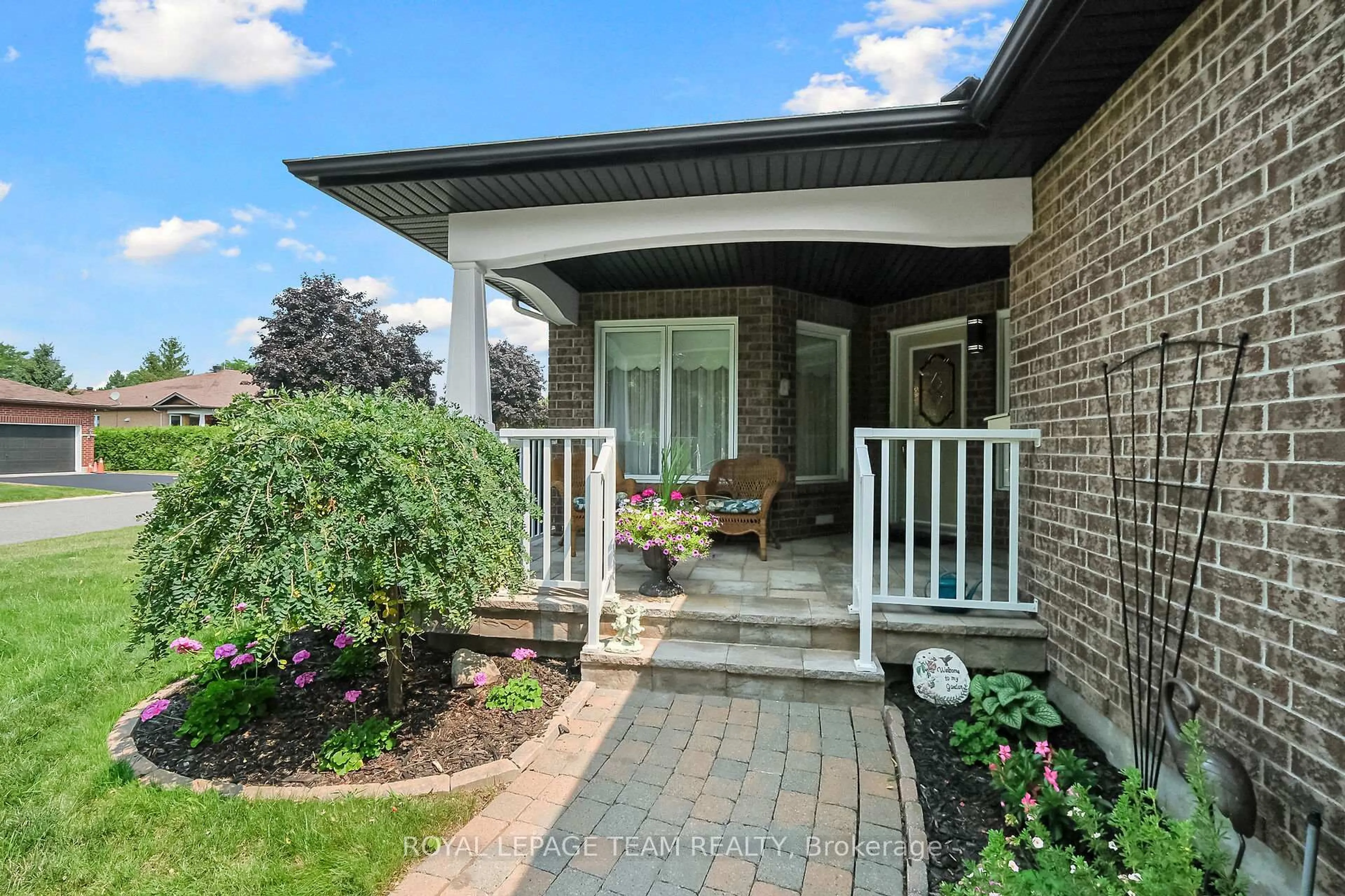 Home with brick exterior material, street for 20 Peregrine Cres, Kanata Ontario K2M 2T3