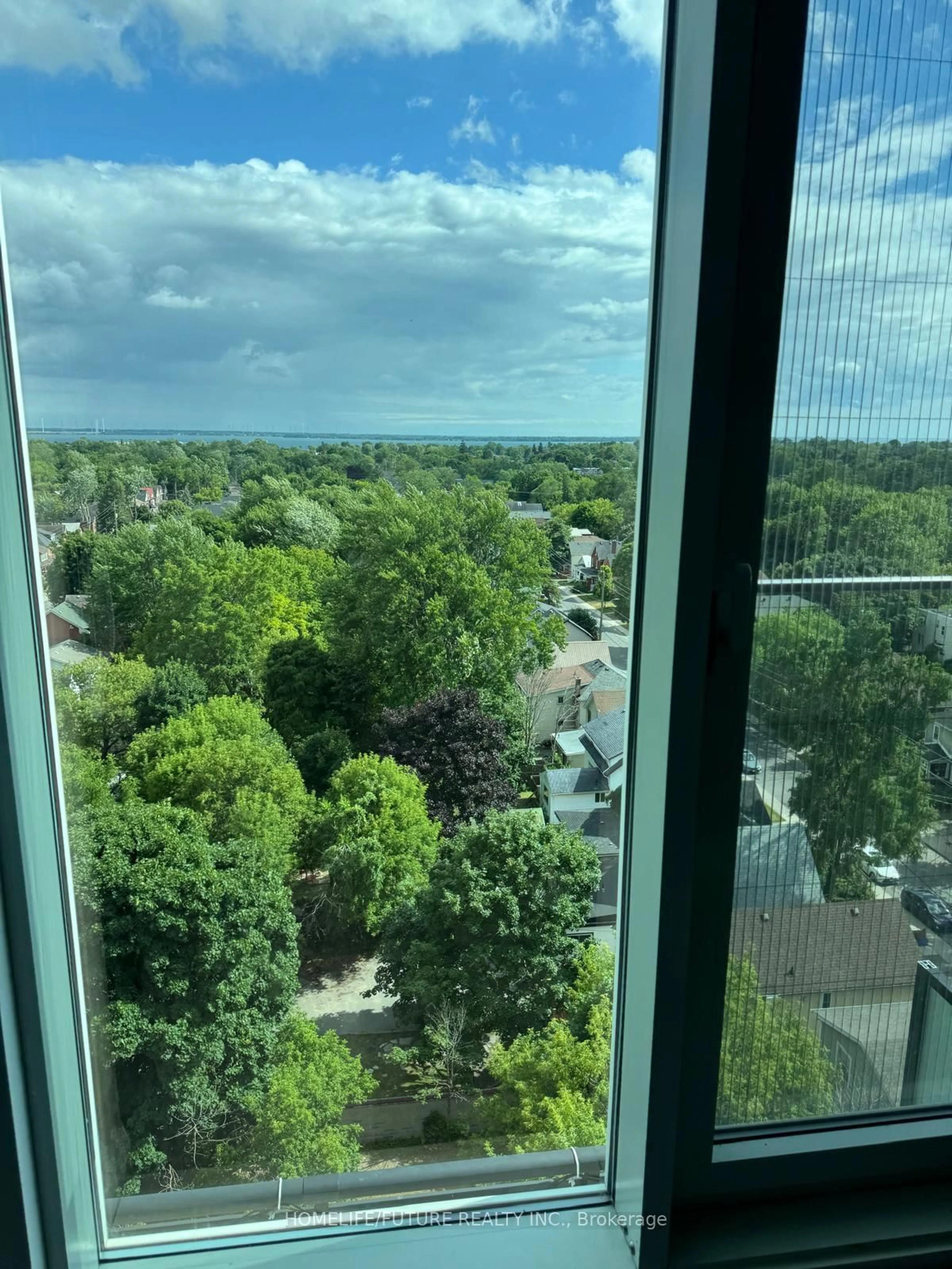 A pic of a room for 652 Princess St #1005, Kingston Ontario K7L 1E5