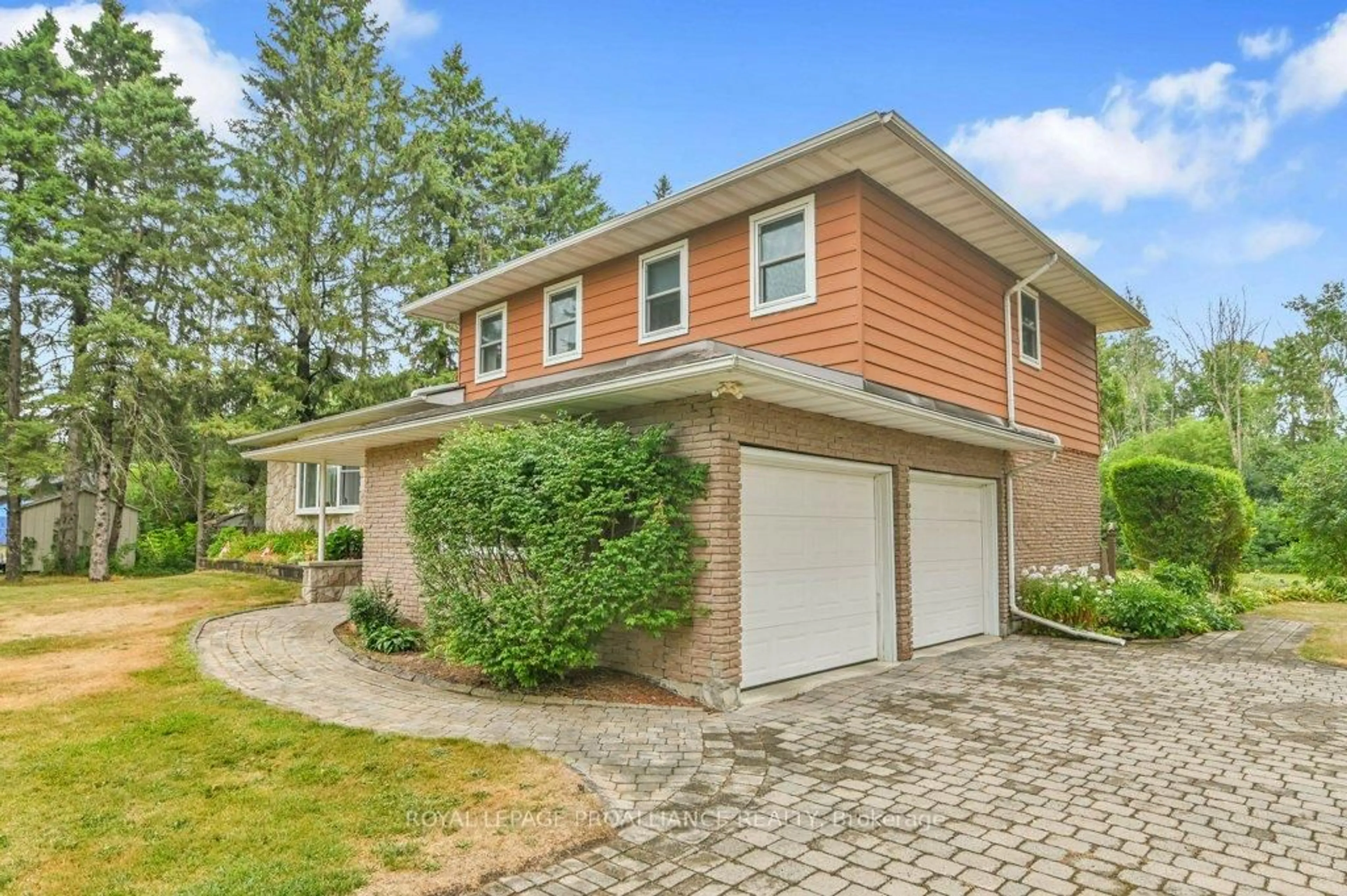 Home with vinyl exterior material, street for 1267 County Rd 2 Rd, Elizabethtown-Kitley Ontario K6V 5T1