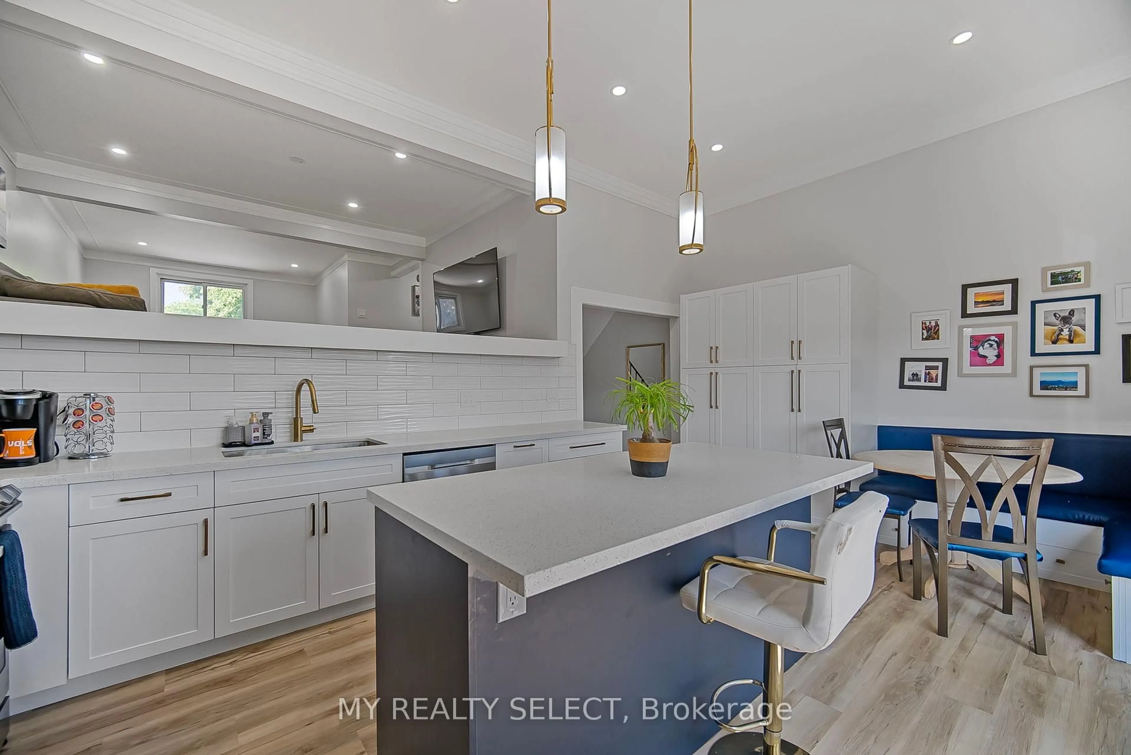 Open concept kitchen, ceramic/tile floor for 159 Sandringham Cres #16, London South Ontario N6C 5A9