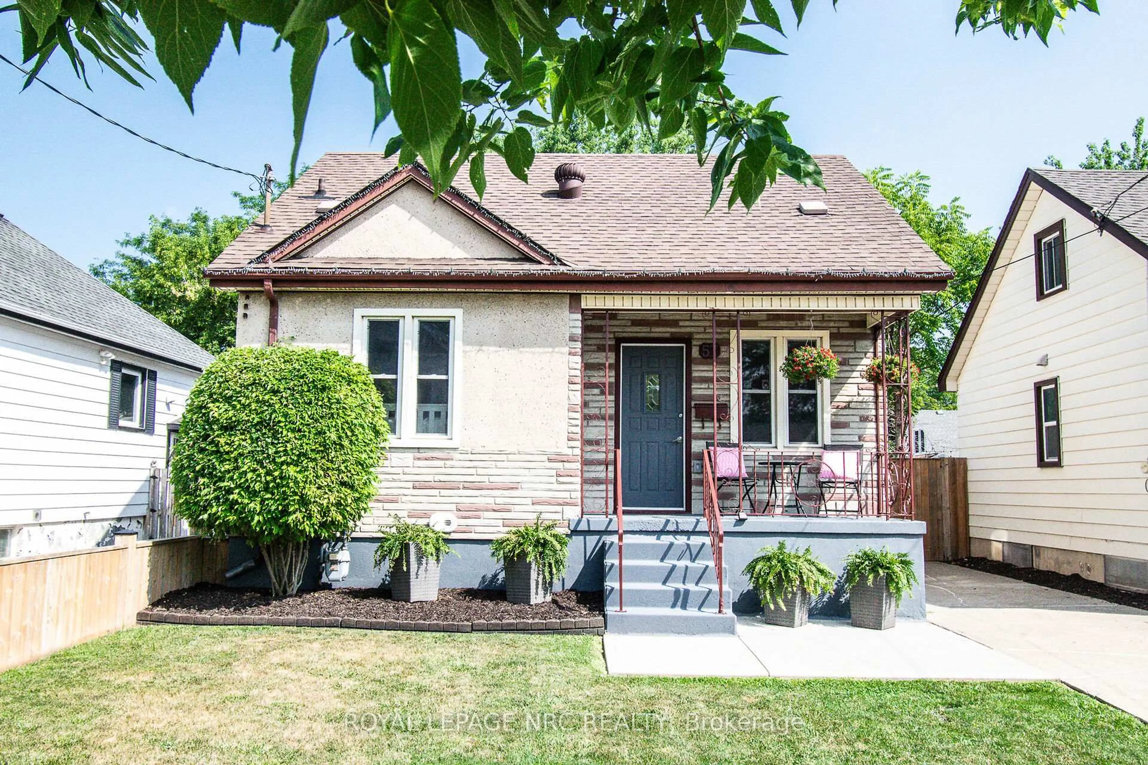 Home with brick exterior material, street for 57 Hamilton St, St. Catharines Ontario L2S 1K8