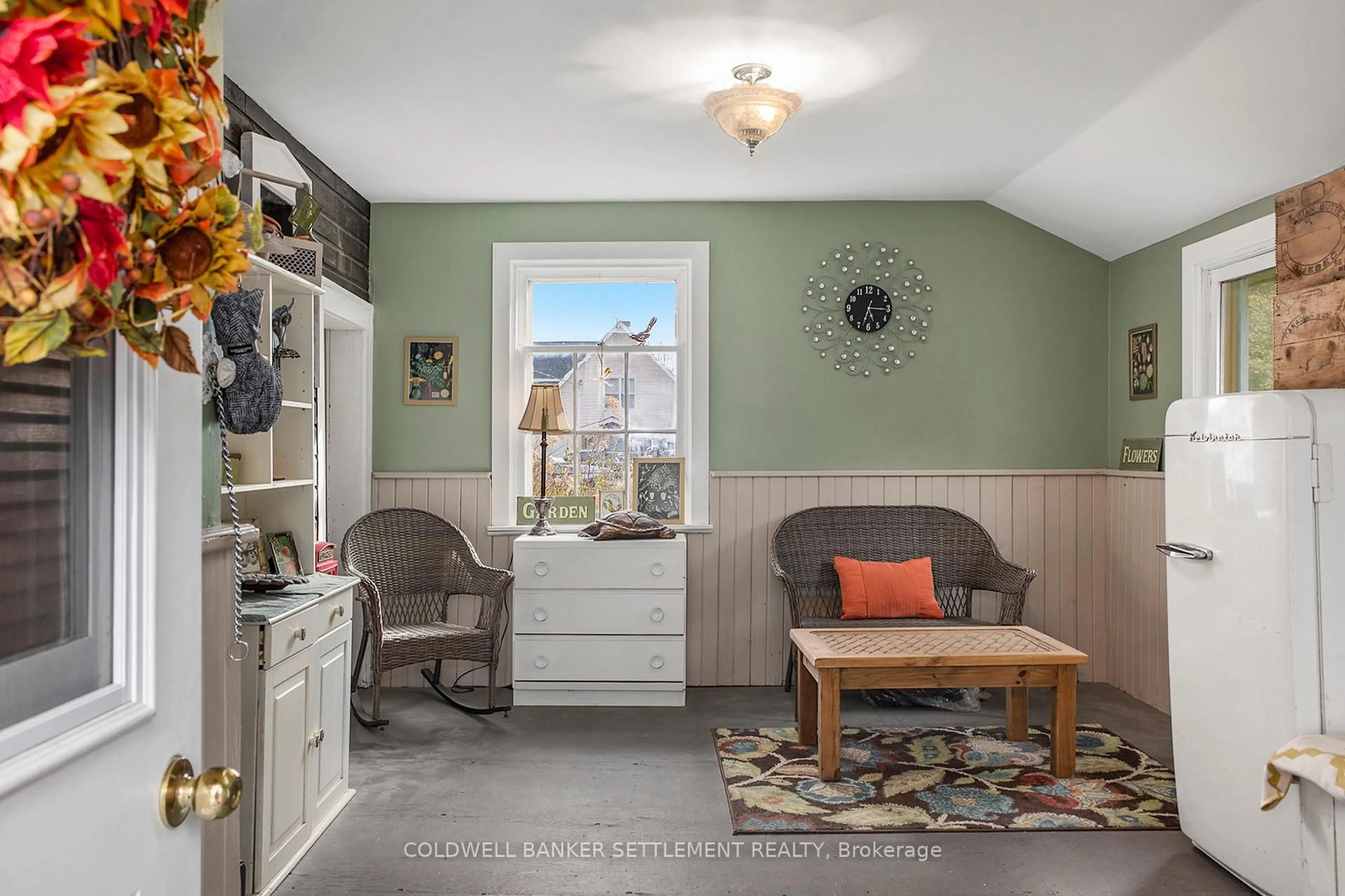 Living room with furniture, ceramic/tile floor for 2296 South Lavant Rd, Lanark Ontario K0G 1K0