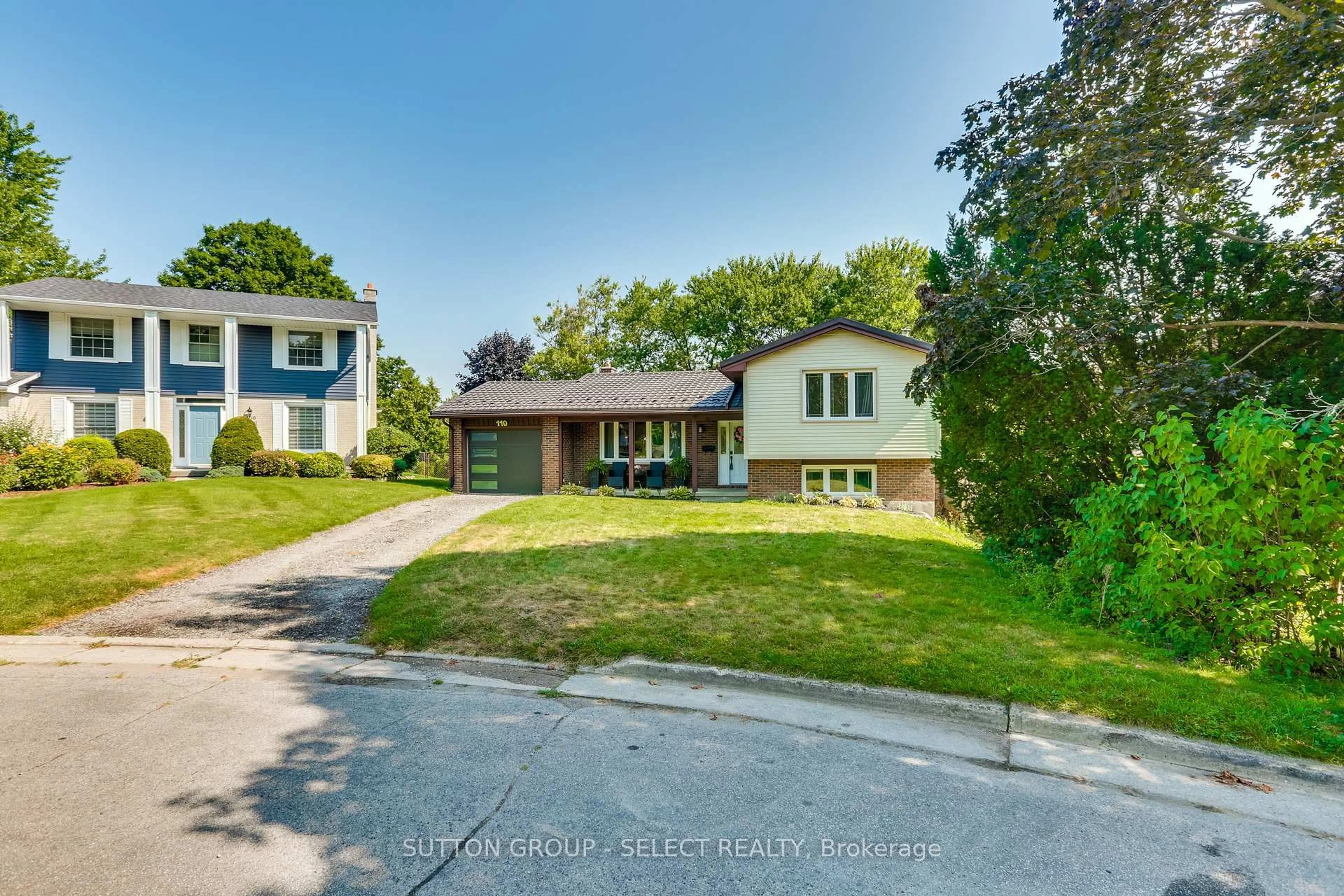 Unknown for 110 Compton Crt, London South Ontario N6C 4G3