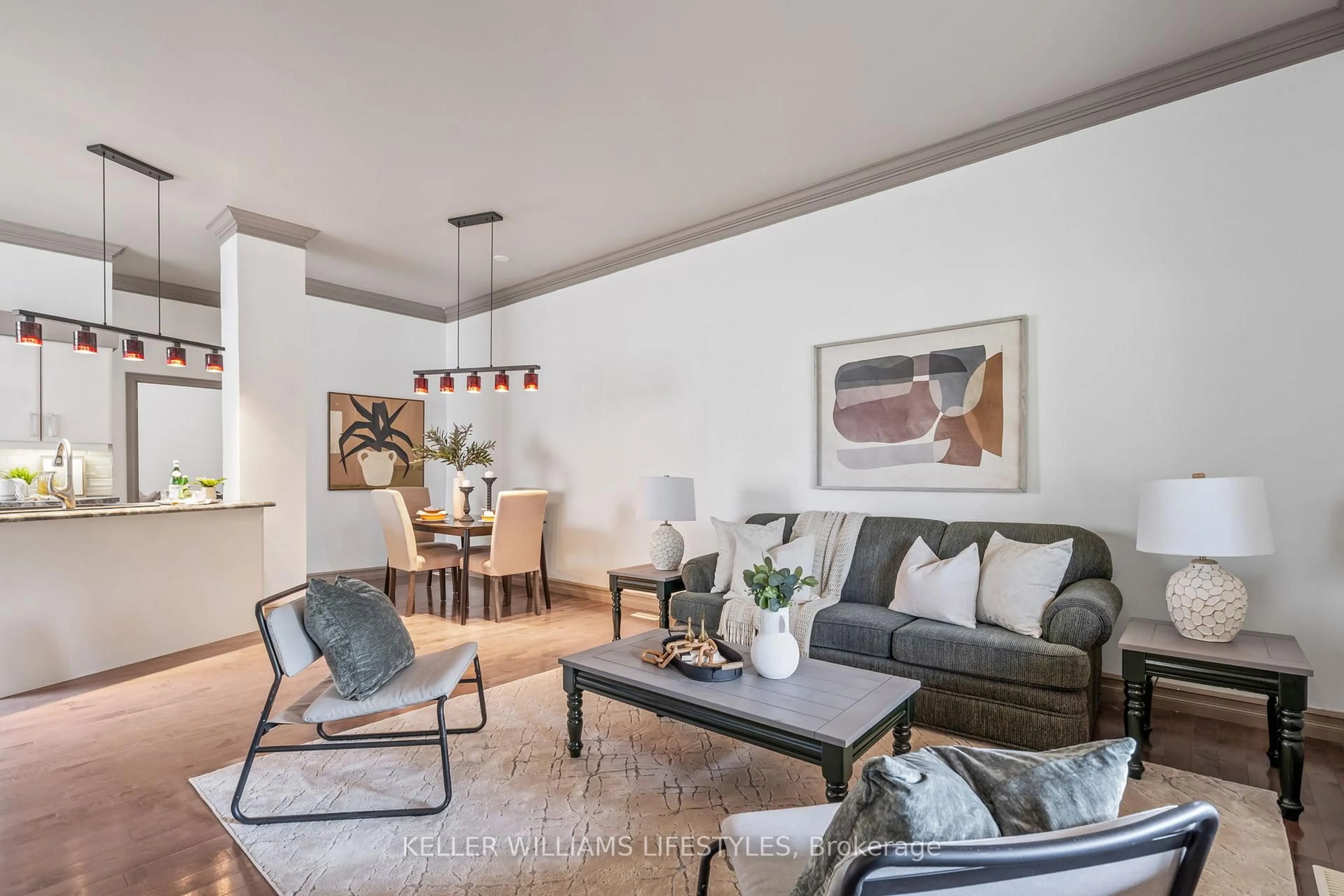 Living room with furniture, unknown for 518 Grey St, London East Ontario N6B 1H5