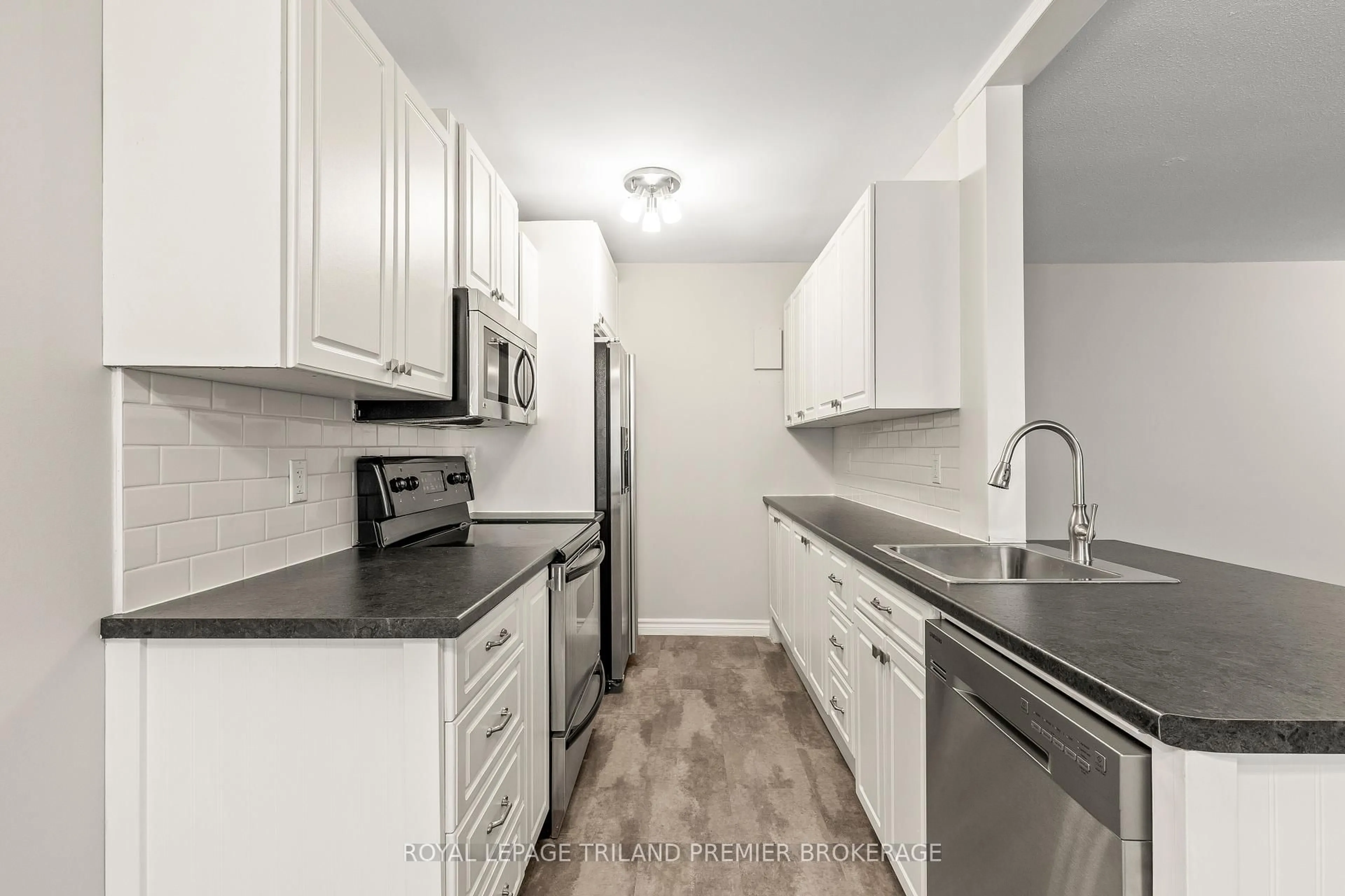 Standard kitchen, unknown for 1176 Hamilton Rd #109, London East Ontario N5W 1A9