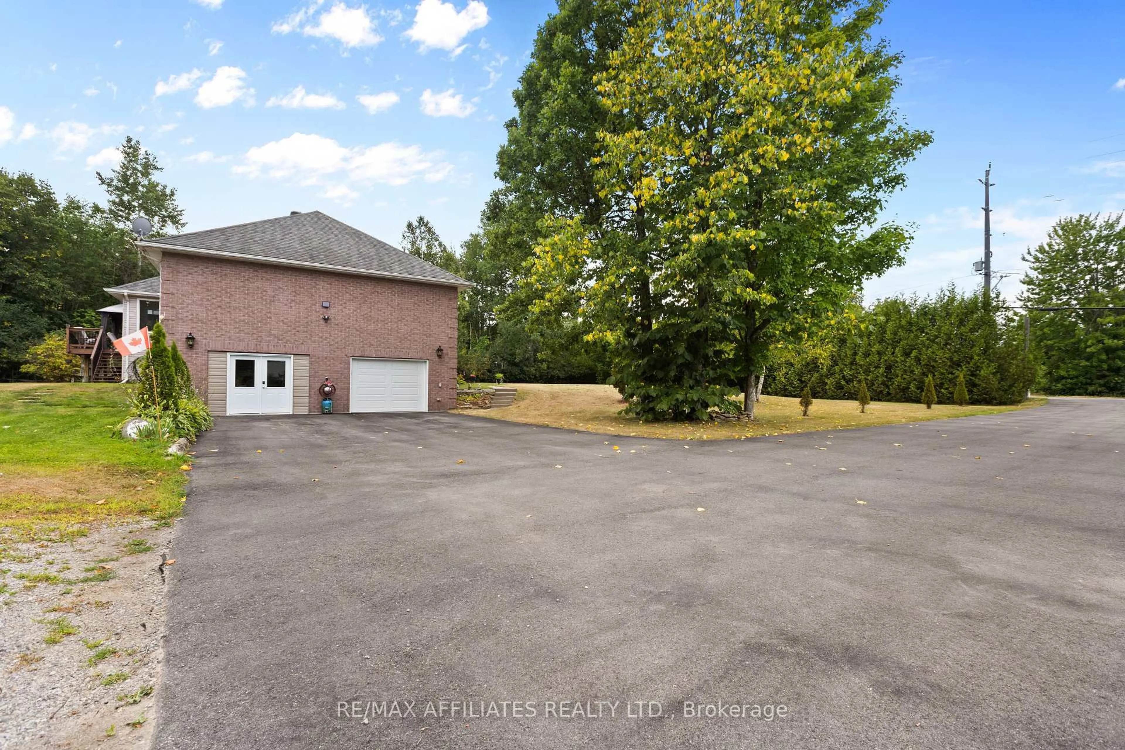 A pic from outside/outdoor area/front of a property/back of a property/a pic from drone, street for 259 Golf Club Rd, Rideau Lakes Ontario K7A 4S5