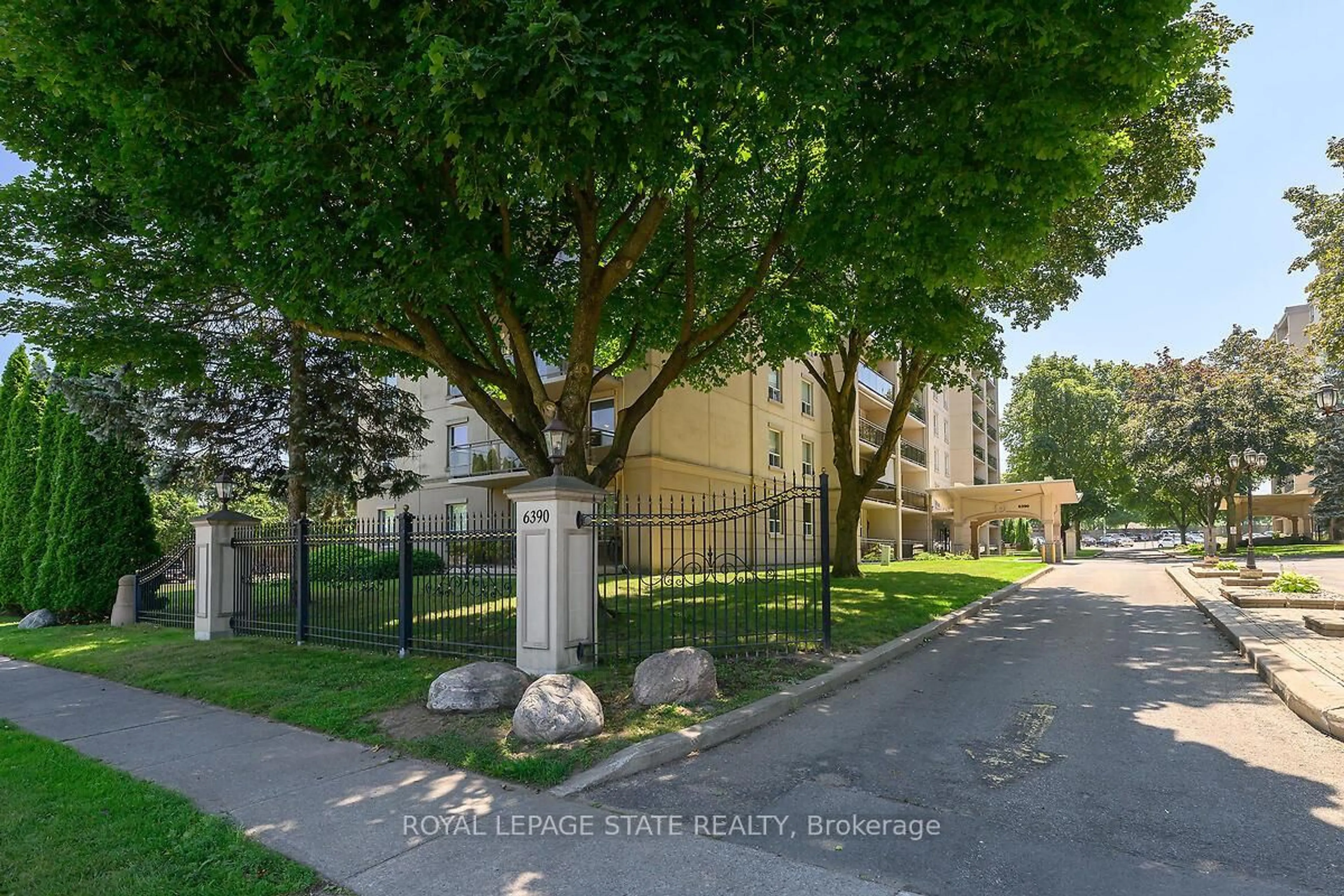 Unknown for 6390 Huggins St #708, Niagara Falls Ontario L2J 1H1