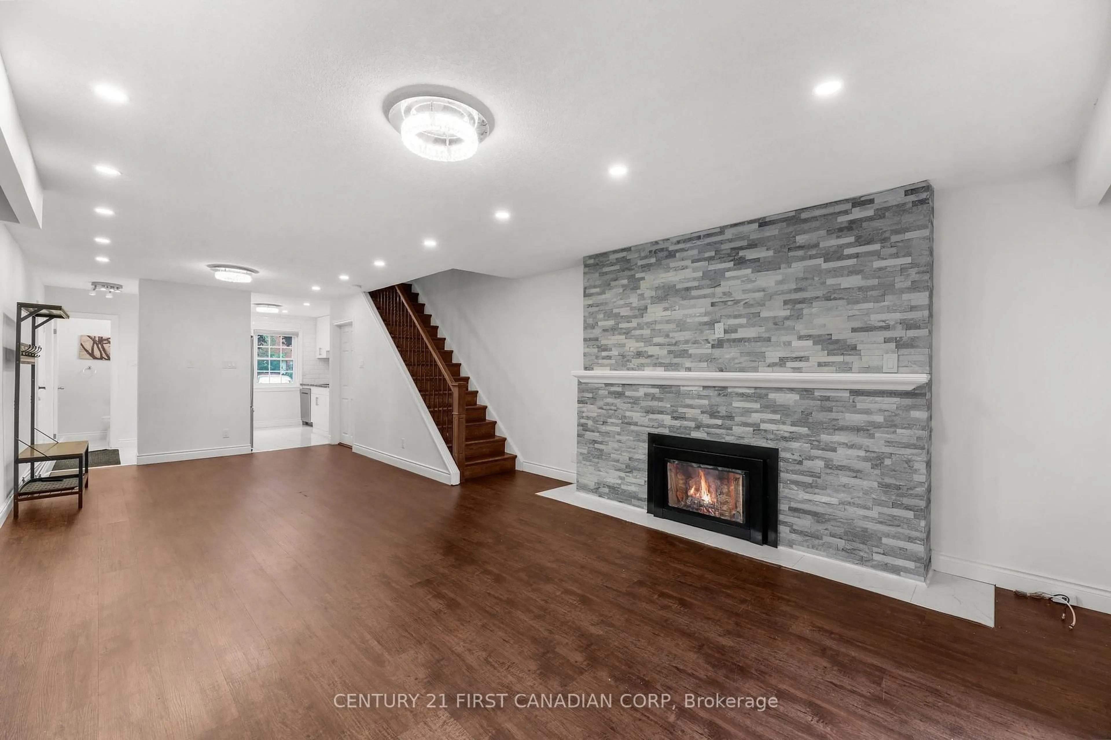 Unknown for 19 Arbour Glen Cres, London East Ontario N5Y 1Z9