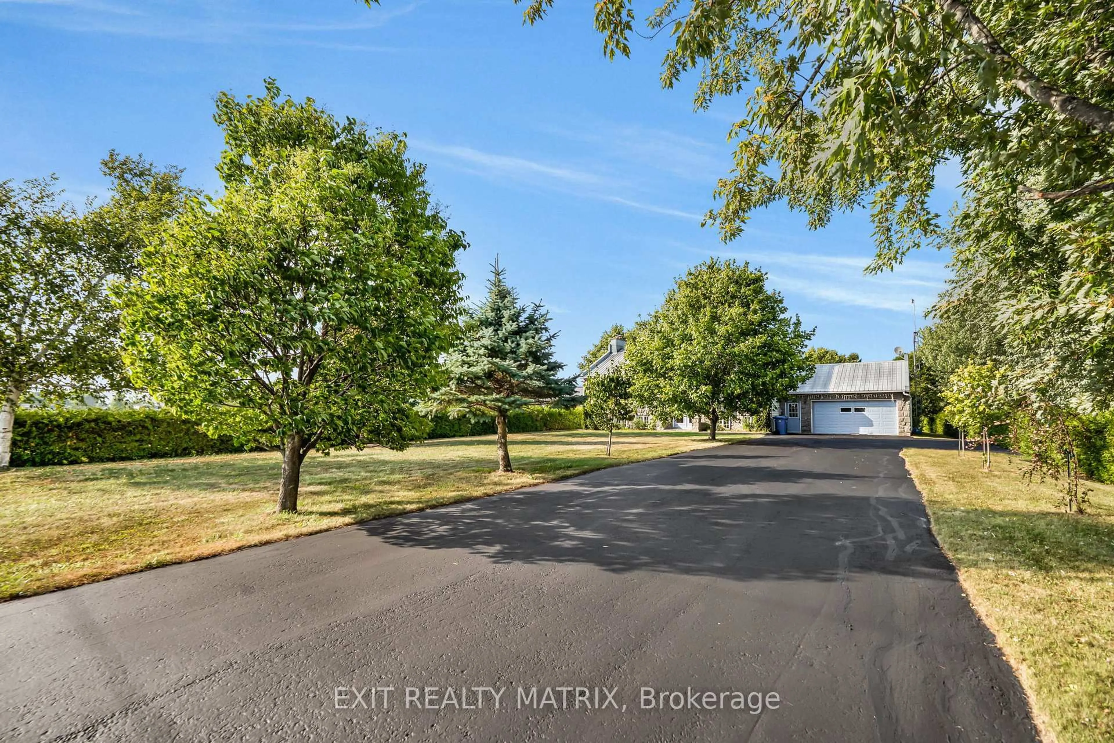 A pic from outside/outdoor area/front of a property/back of a property/a pic from drone, water/lake/river/ocean view for 123 Ch Du Domaine Rd, Alfred and Plantagenet Ontario K0B 1A0