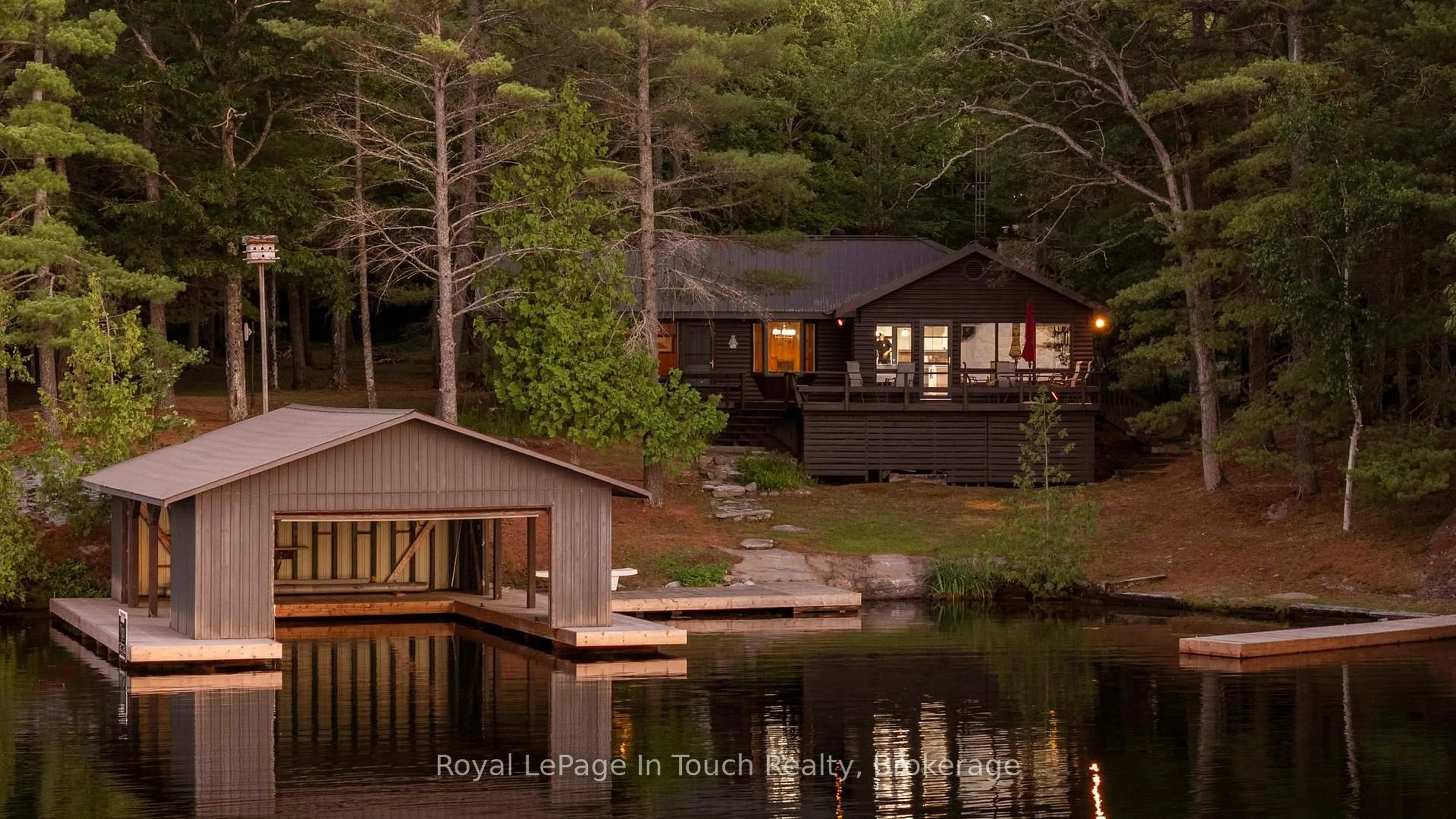 Unknown for 211 Pickerel Point Rd, Georgian Bay Ontario L0K 1S0