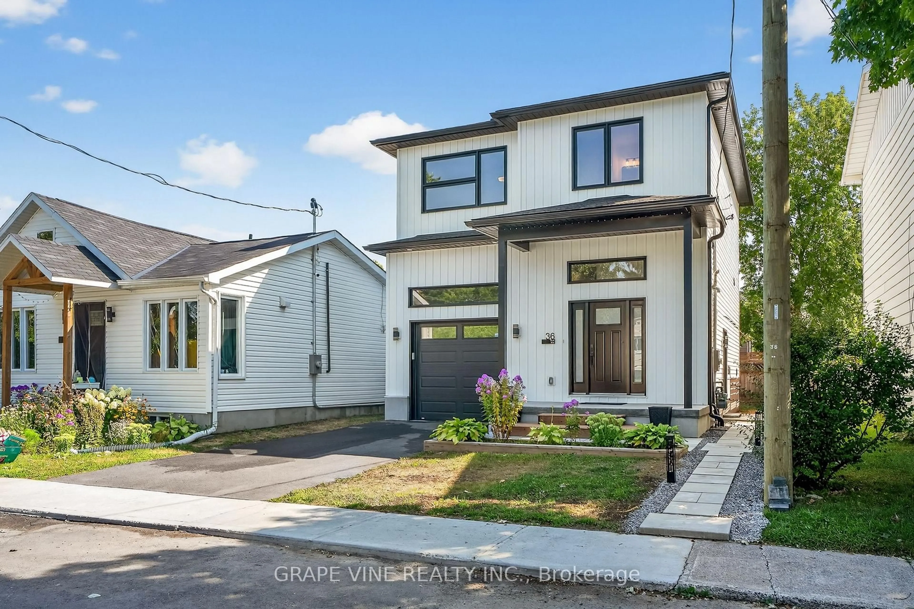Home with brick exterior material, street for 36 First Ave, Russell Ontario K4R 1C9