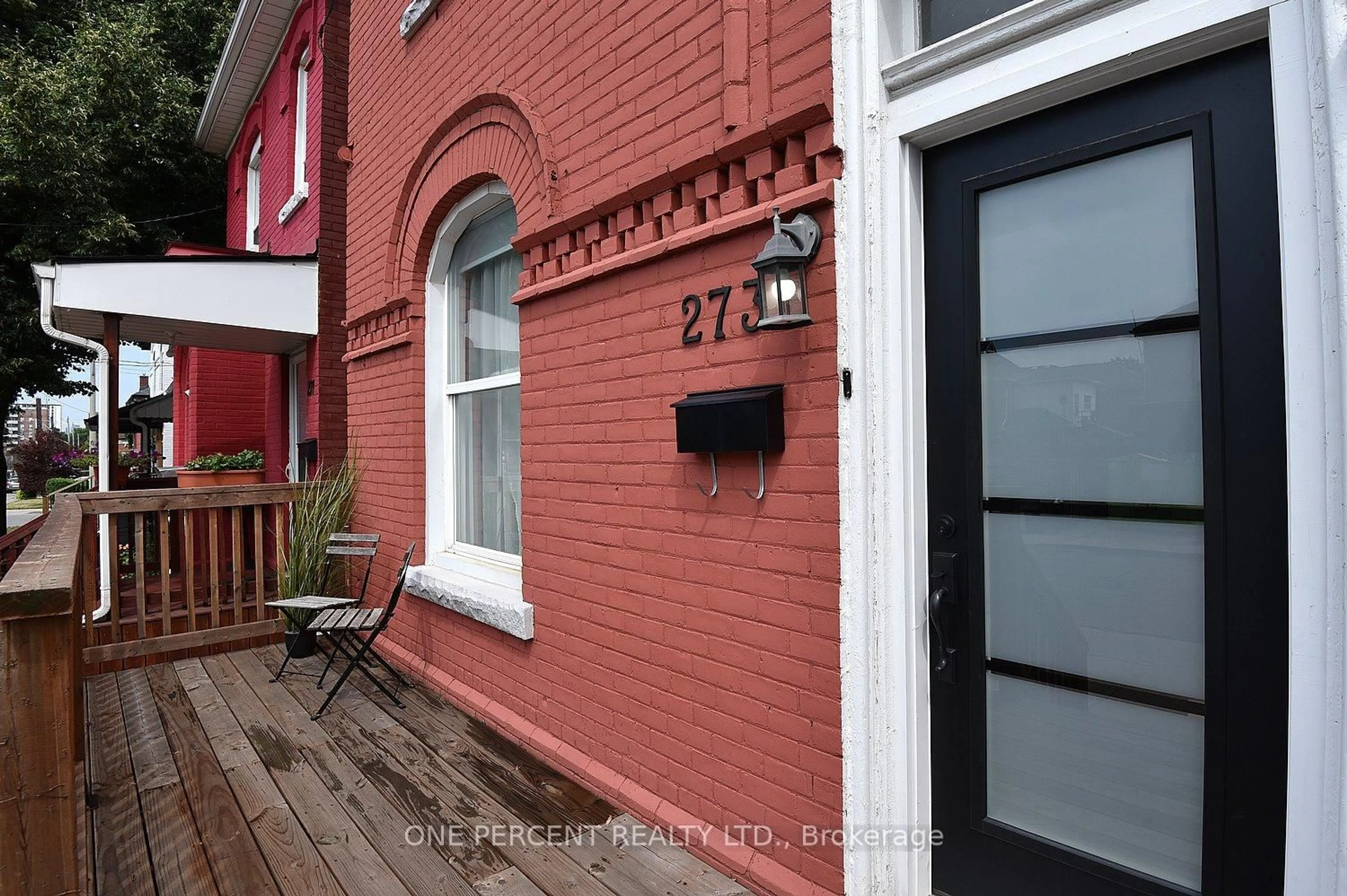 Unknown for 273 Robert St, Hamilton Ontario L8L 2R5