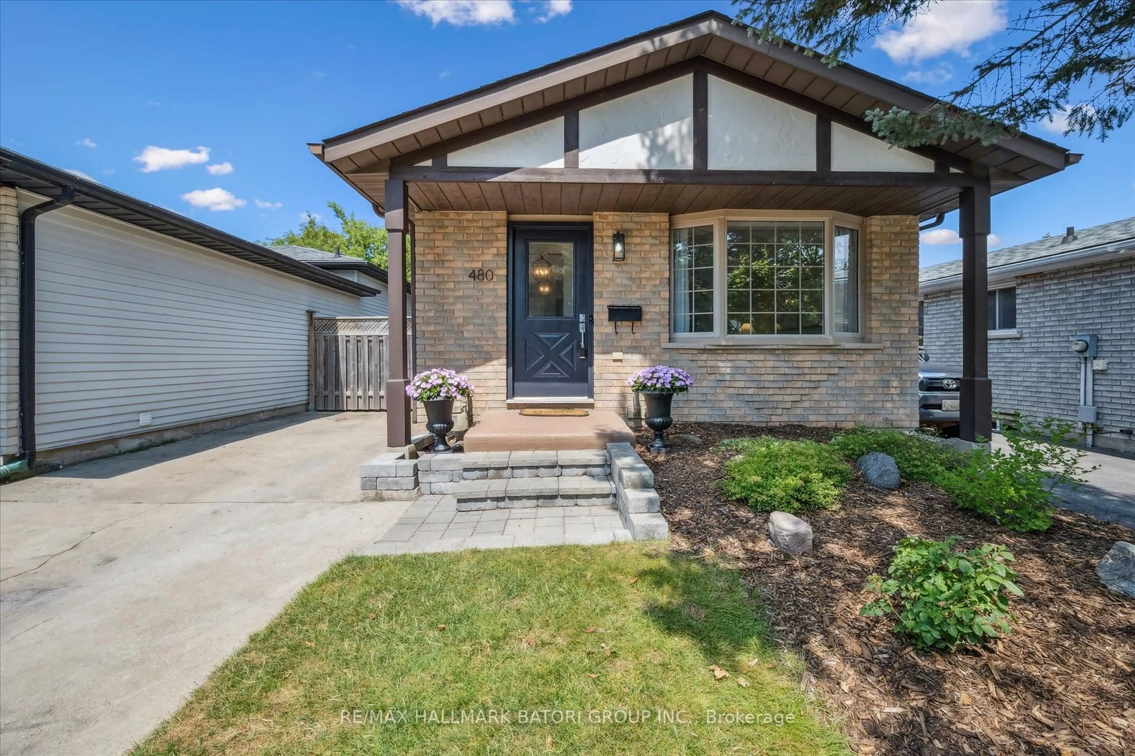 Home with brick exterior material, street for 480 Drummerhill Cres, Waterloo Ontario N2T 1G4
