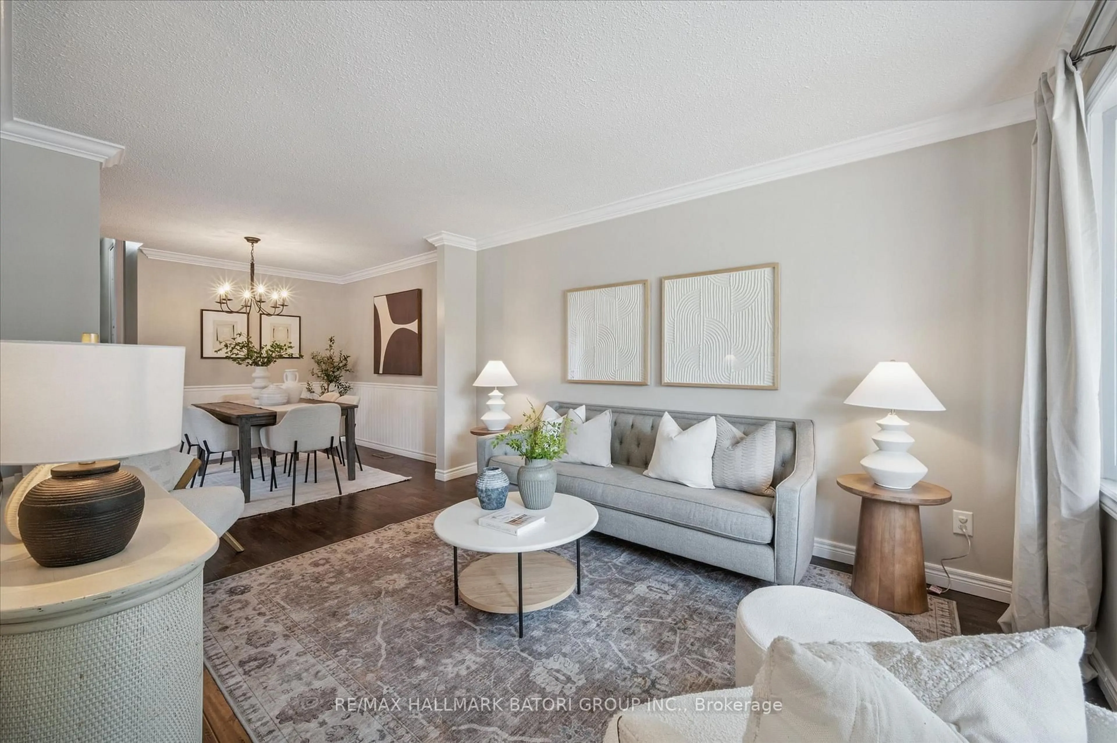 Living room with furniture, unknown for 480 Drummerhill Cres, Waterloo Ontario N2T 1G4