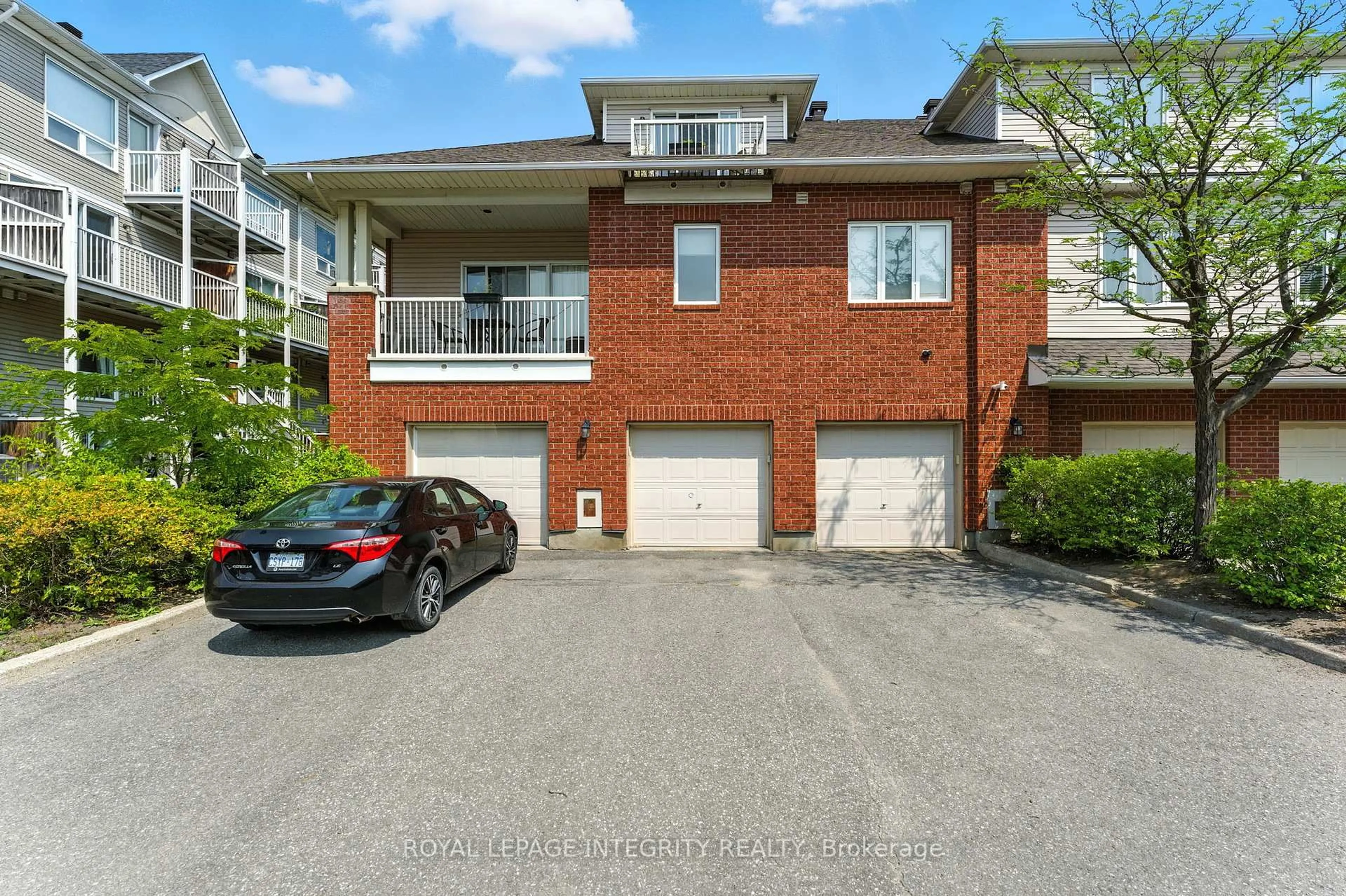 Unknown for 10 Daybreak St #B, Ottawa Ontario K2G 6T9