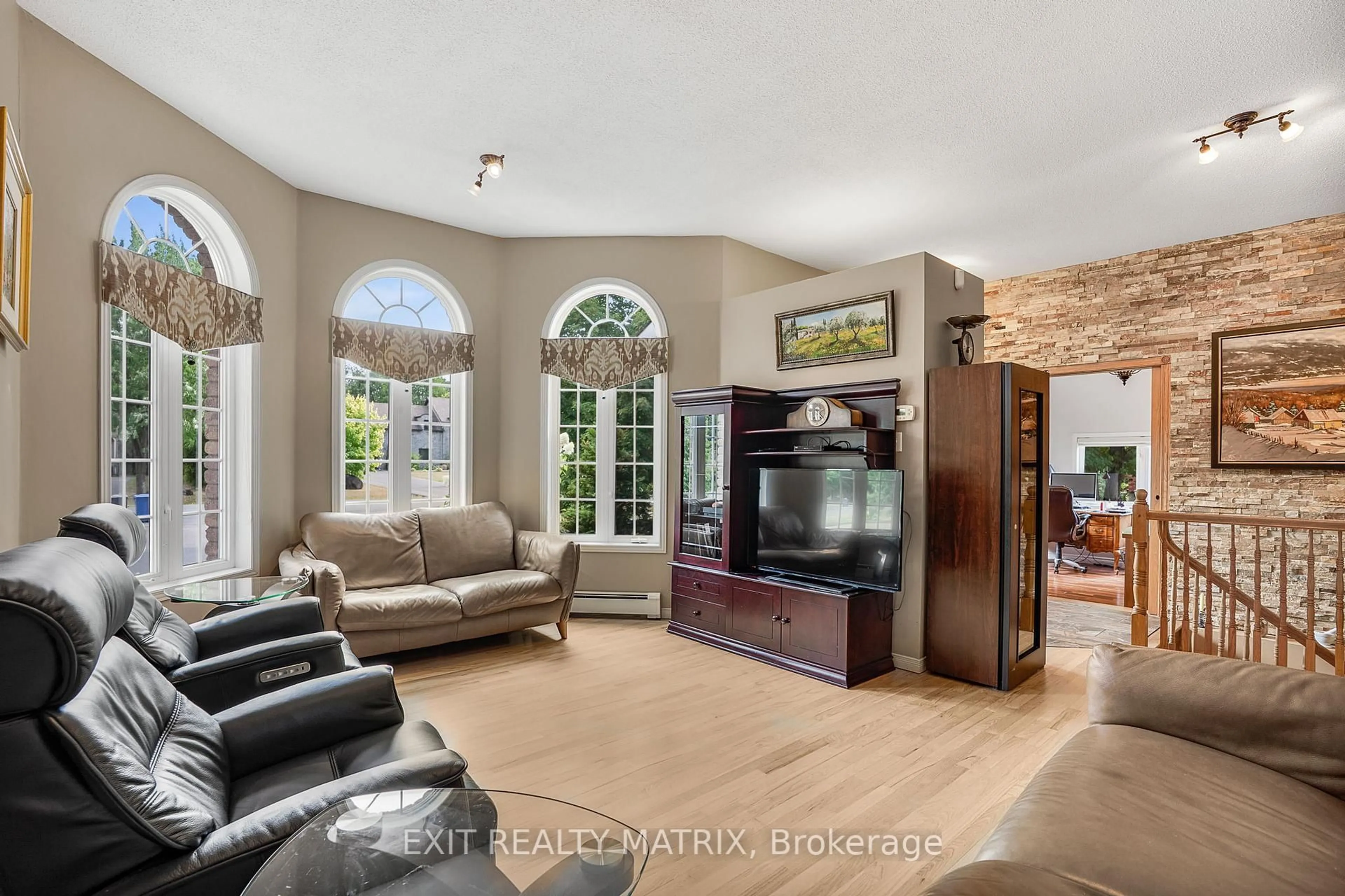 Living room with furniture, ceramic/tile floor for 18 Davidson St, Champlain Ontario K0B 1K0