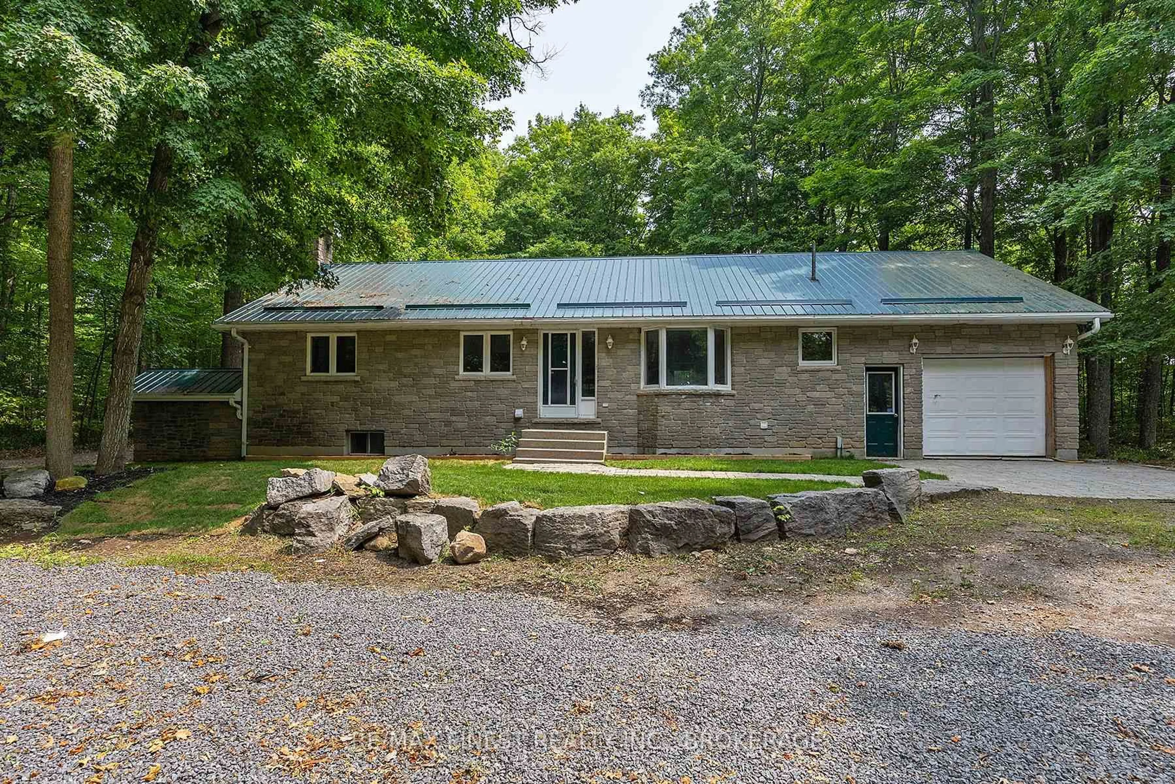 Unknown for 918 Fry Rd, Prince Edward County Ontario K0K 2T0