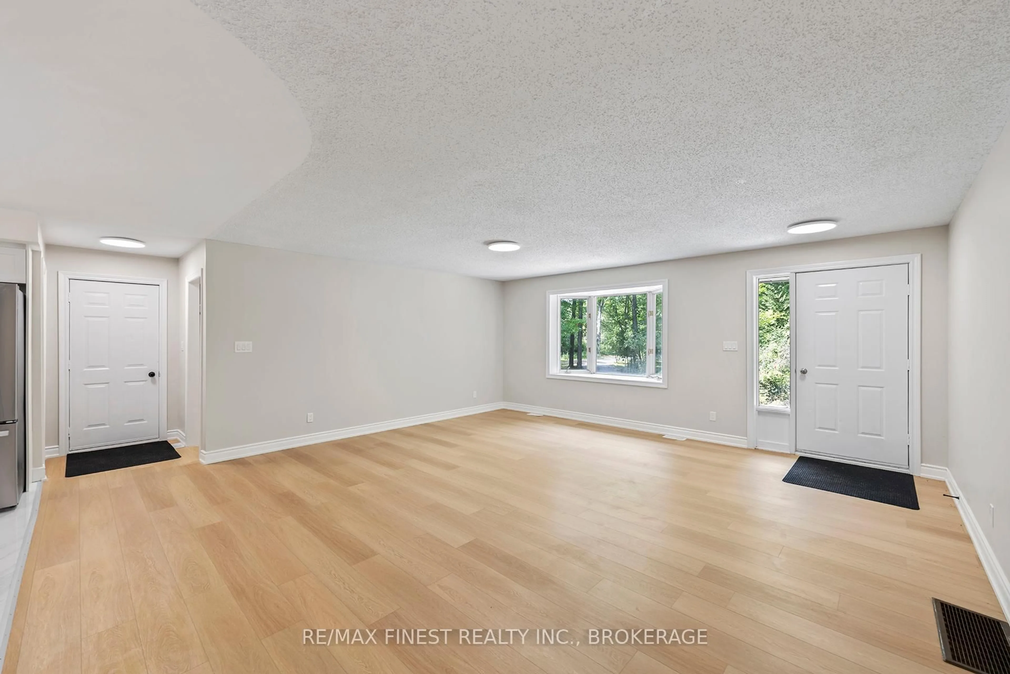 A pic of a room for 918 Fry Rd, Prince Edward County Ontario K0K 2T0