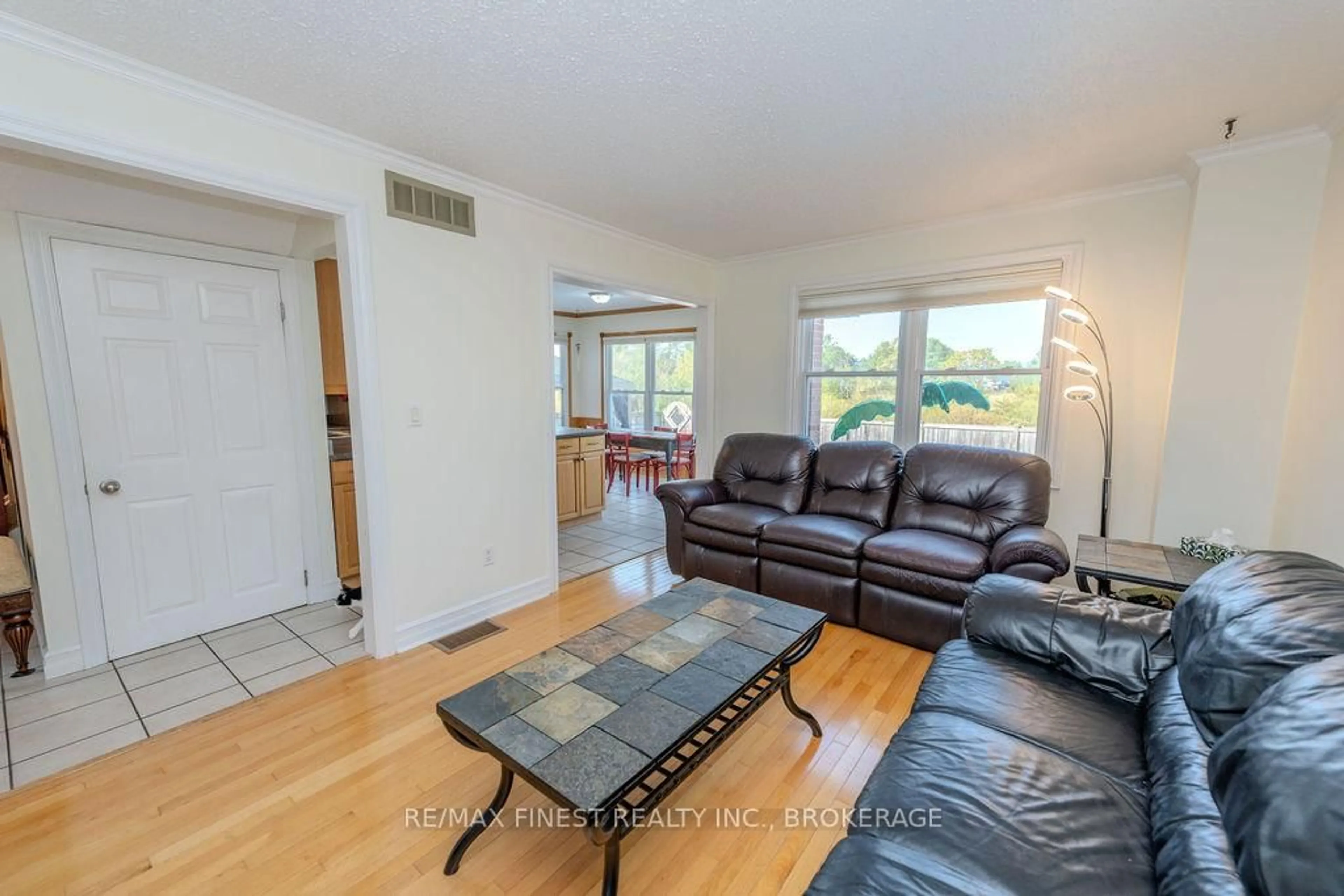 Living room with furniture, unknown for 1106 Wintergreen Cres, Kingston Ontario K7P 2G2