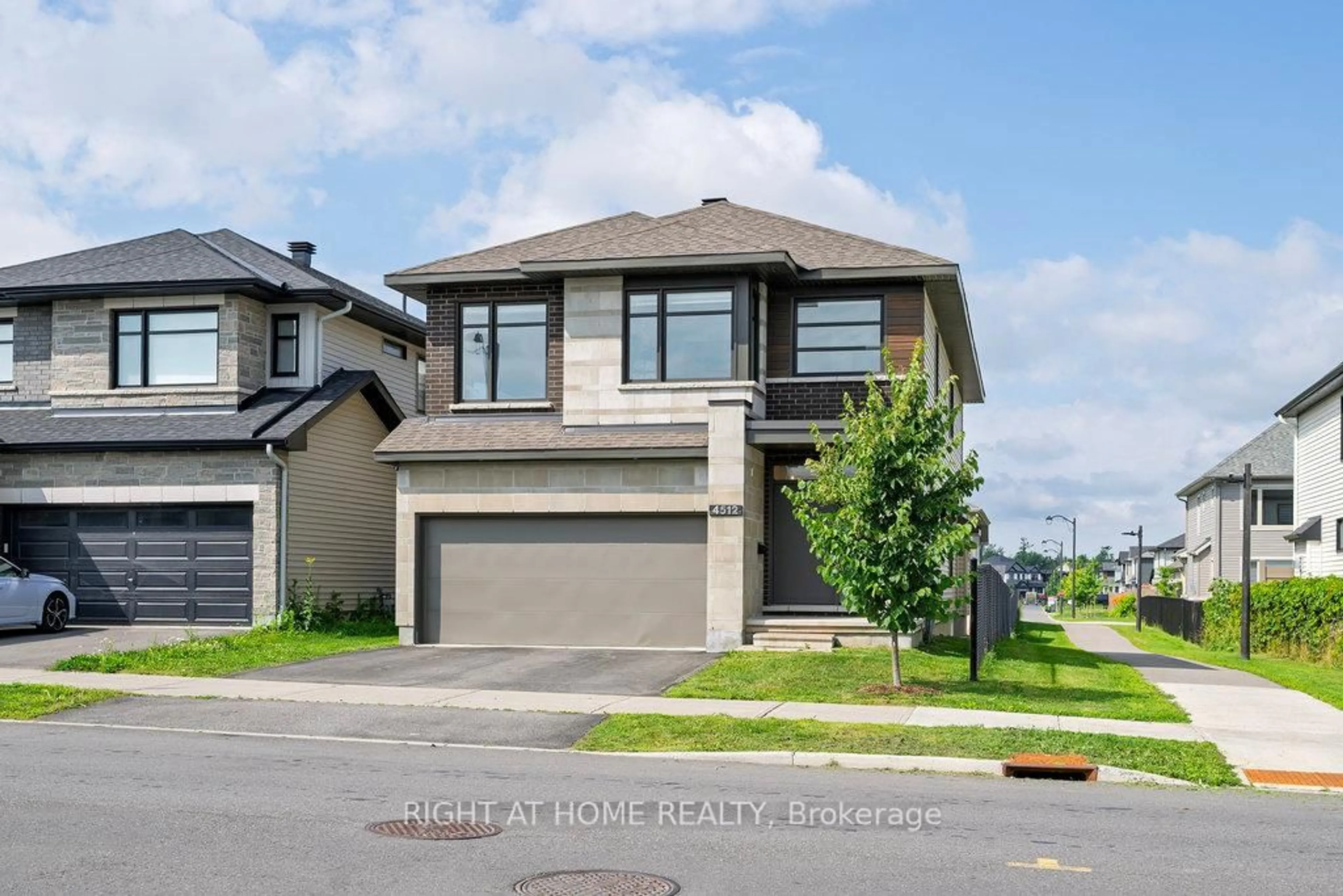 Unknown for 4512 Kelly Farm Dr, Ottawa Ontario K1X 0E7