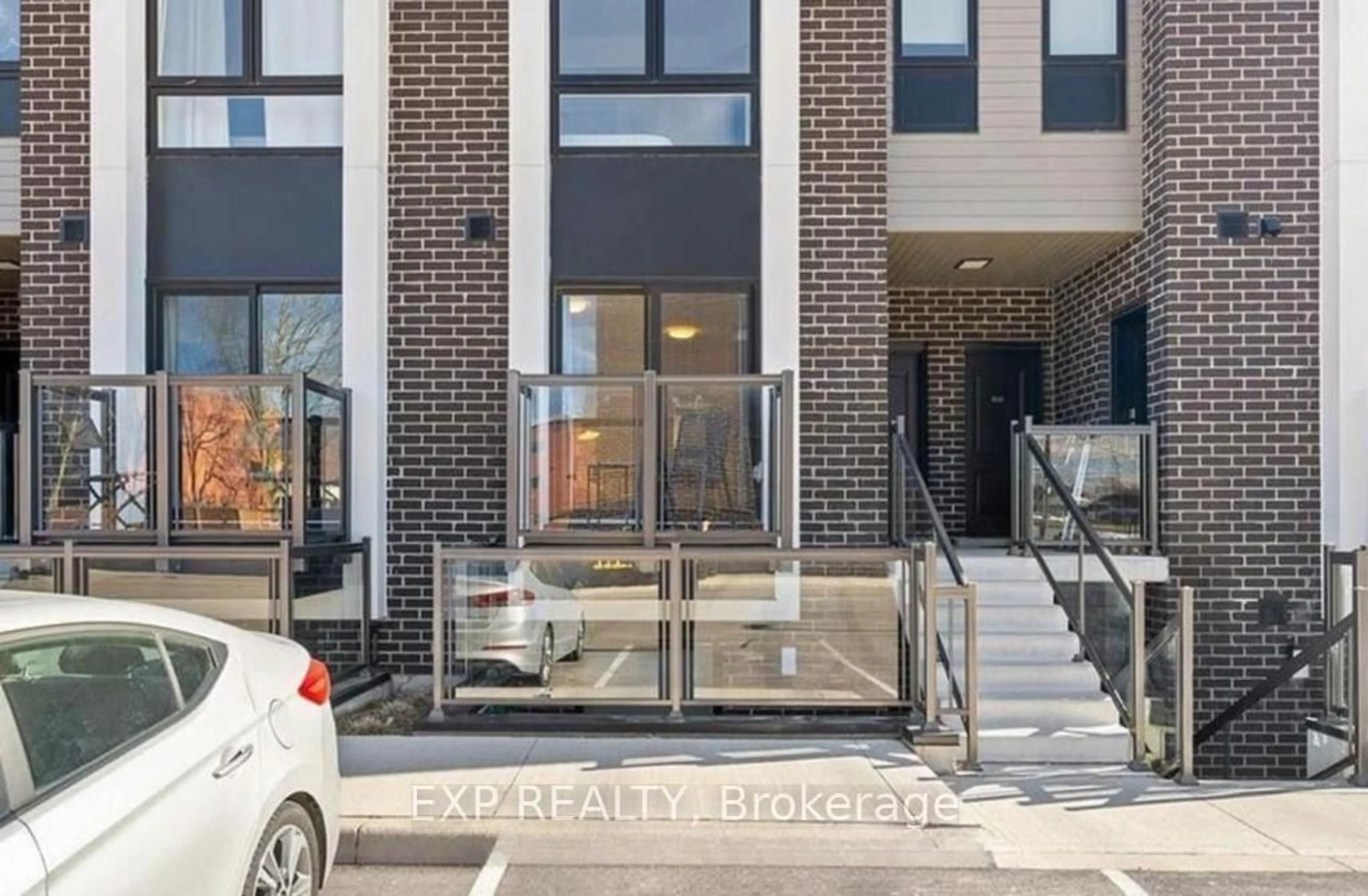 Unknown for 6065 McLeod Rd #215, Niagara Falls Ontario L2G 0Z7