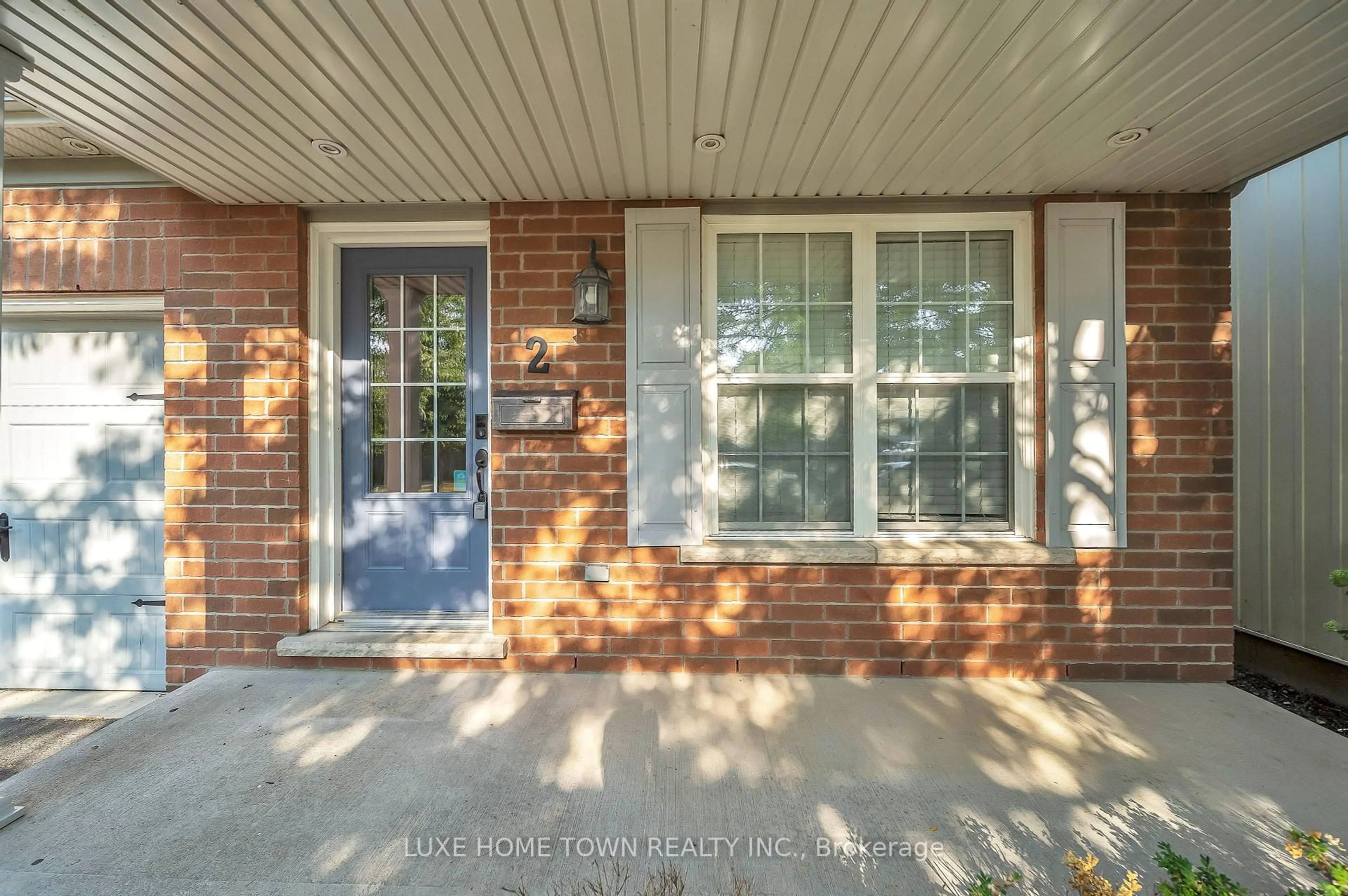 Home with brick exterior material, street for 2 CHICORY Cres, St. Catharines Ontario L2R 0A5
