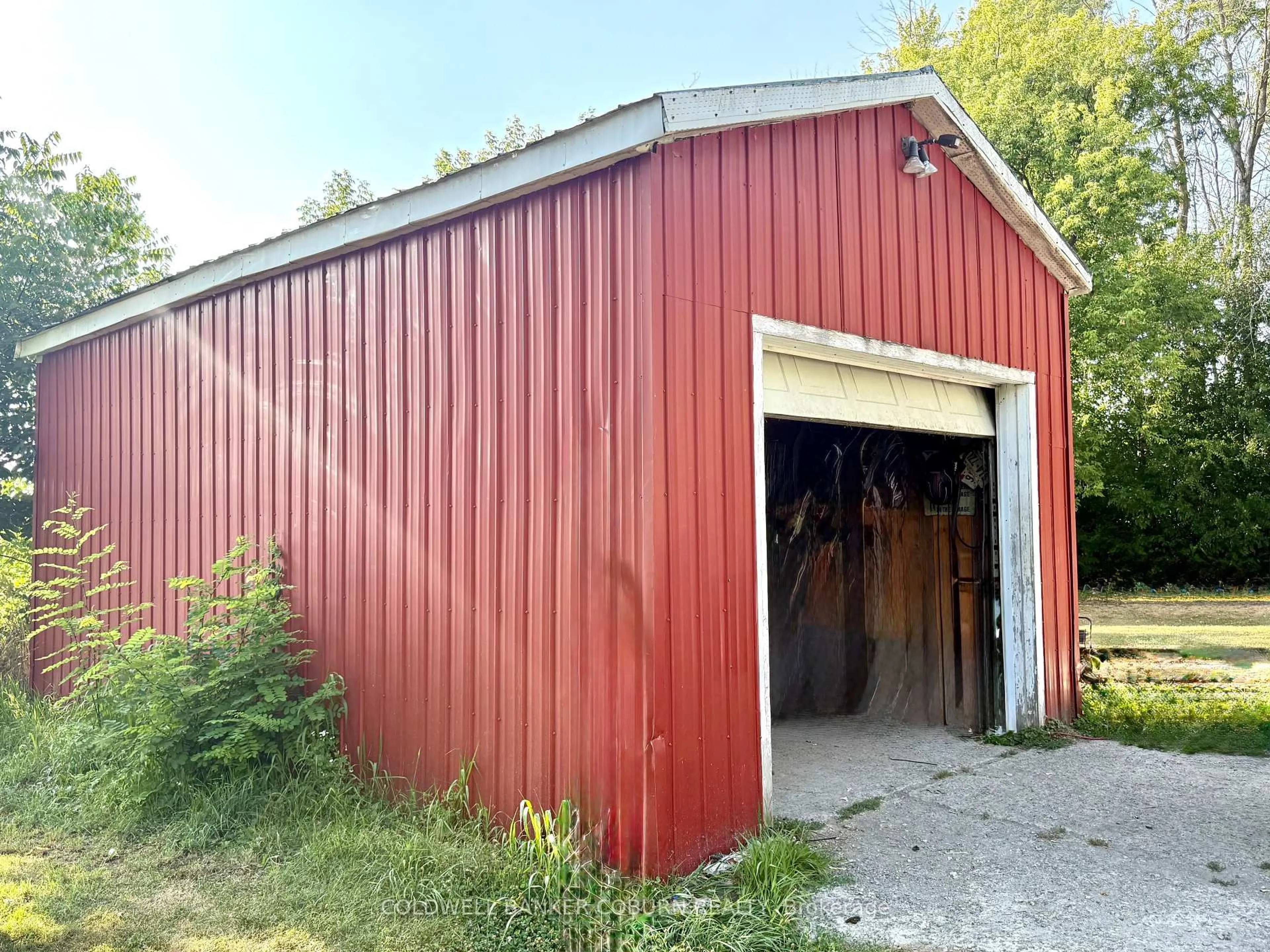 Shed for 11467 Queen St, North Dundas Ontario K0E 1J0