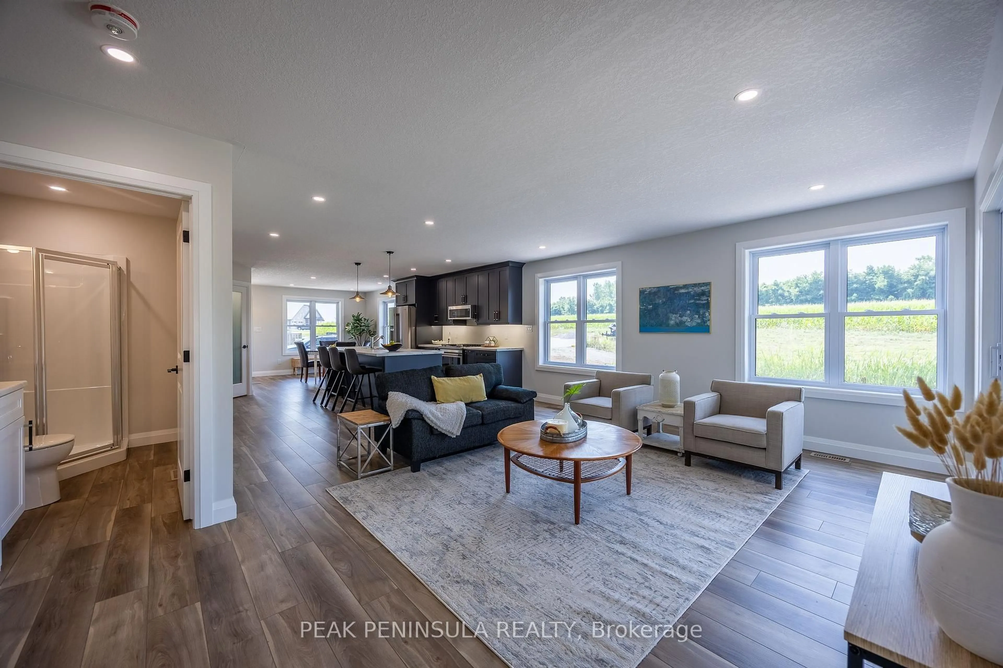 Open concept kitchen, unknown for 71 Hunter Dr, Norfolk Ontario N0E 1M0