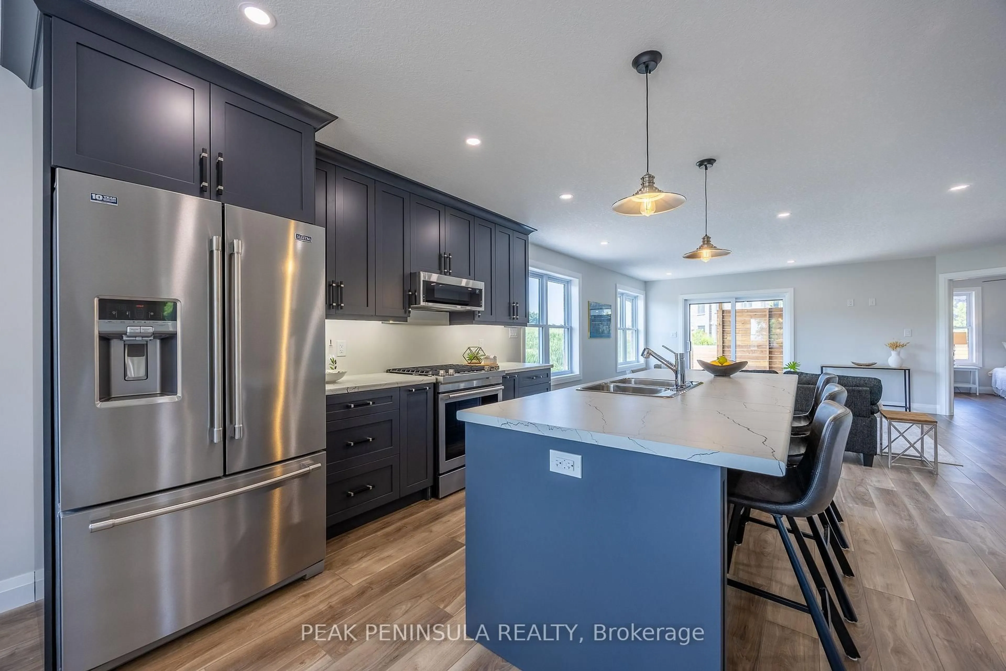 Open concept kitchen, unknown for 71 Hunter Dr, Norfolk Ontario N0E 1M0