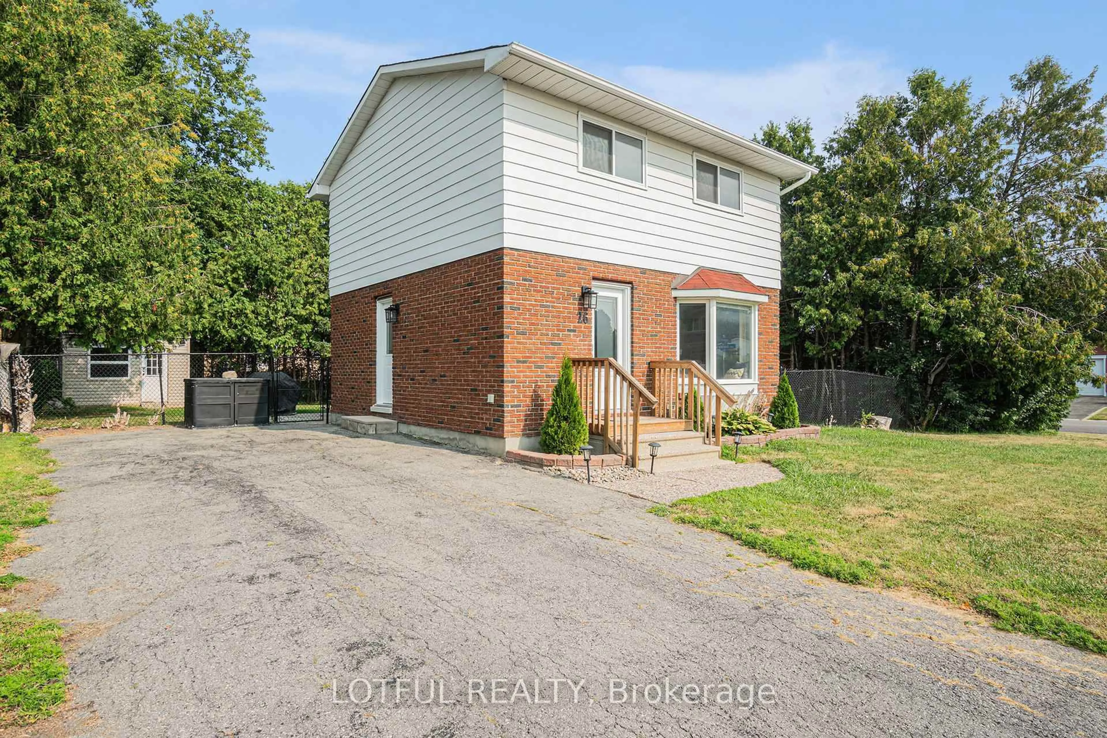 Home with brick exterior material, street for 26 Mcmurdo Crt, Ottawa Ontario K2E 7K4