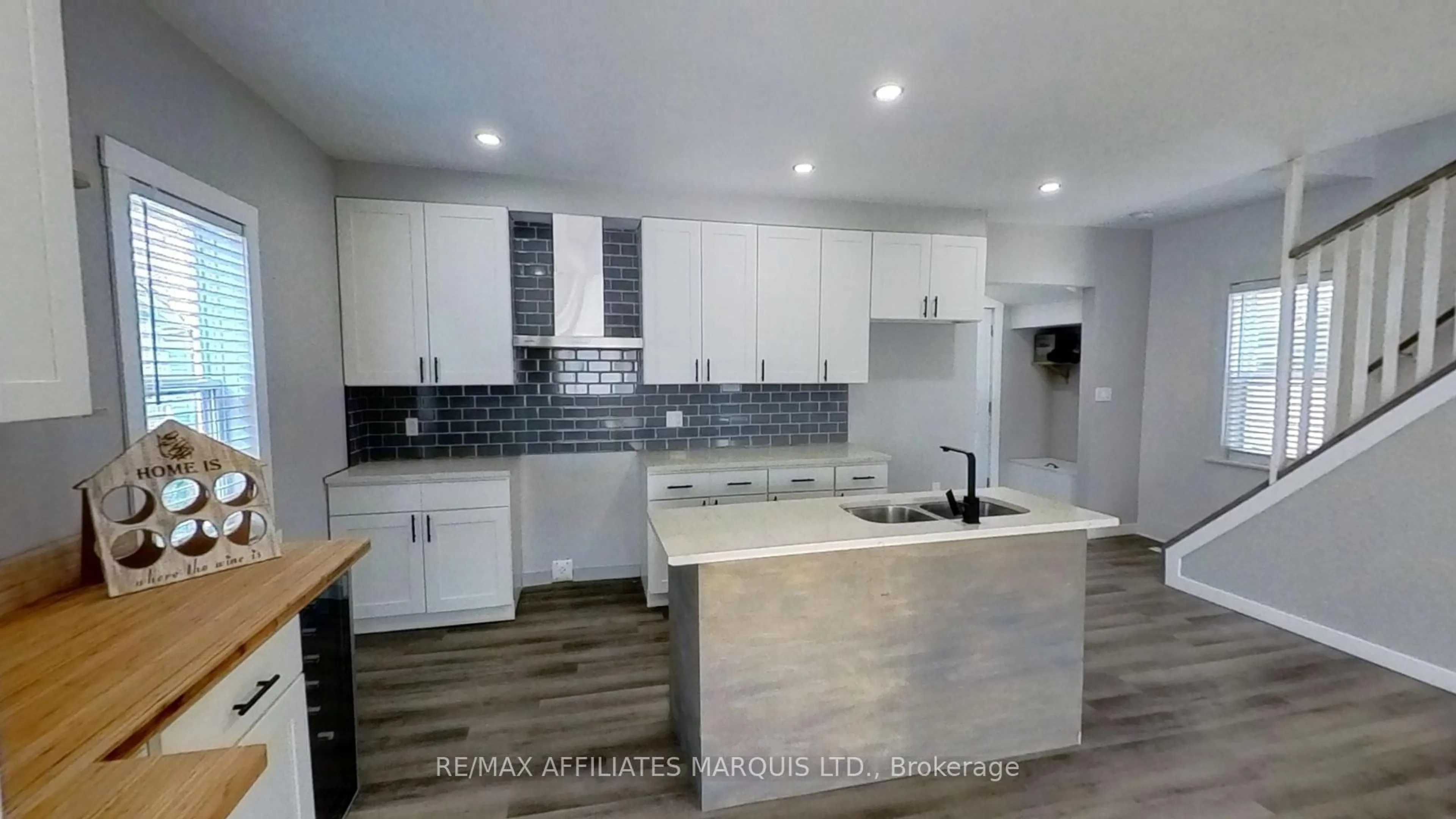 Open concept kitchen, unknown for 10 Millville Ave, Cornwall Ontario K6H 4K4