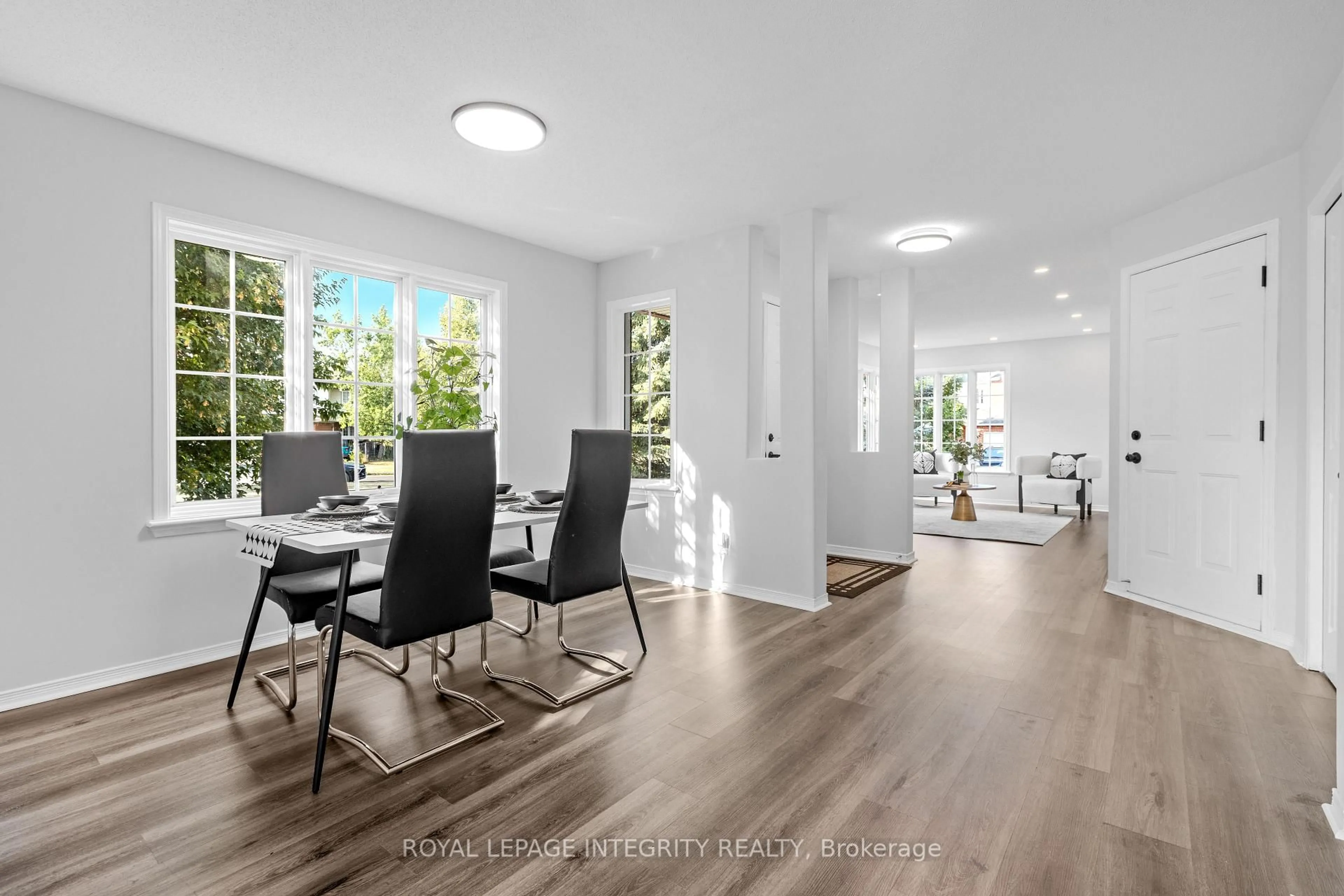 Dining room, unknown for 94 Inverkip Ave, Ottawa Ontario K1T 4B9