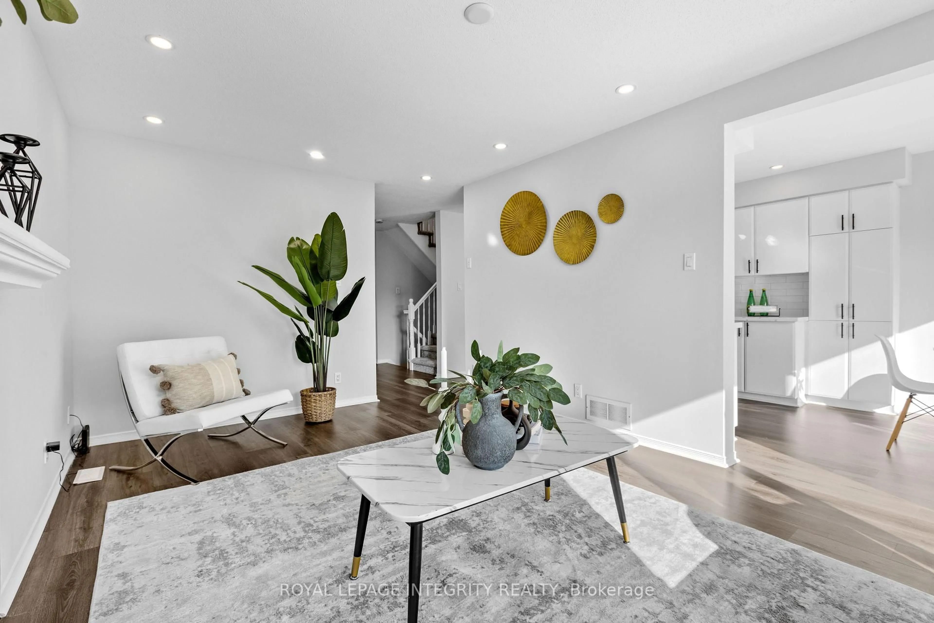 Living room with furniture, unknown for 94 Inverkip Ave, Ottawa Ontario K1T 4B9
