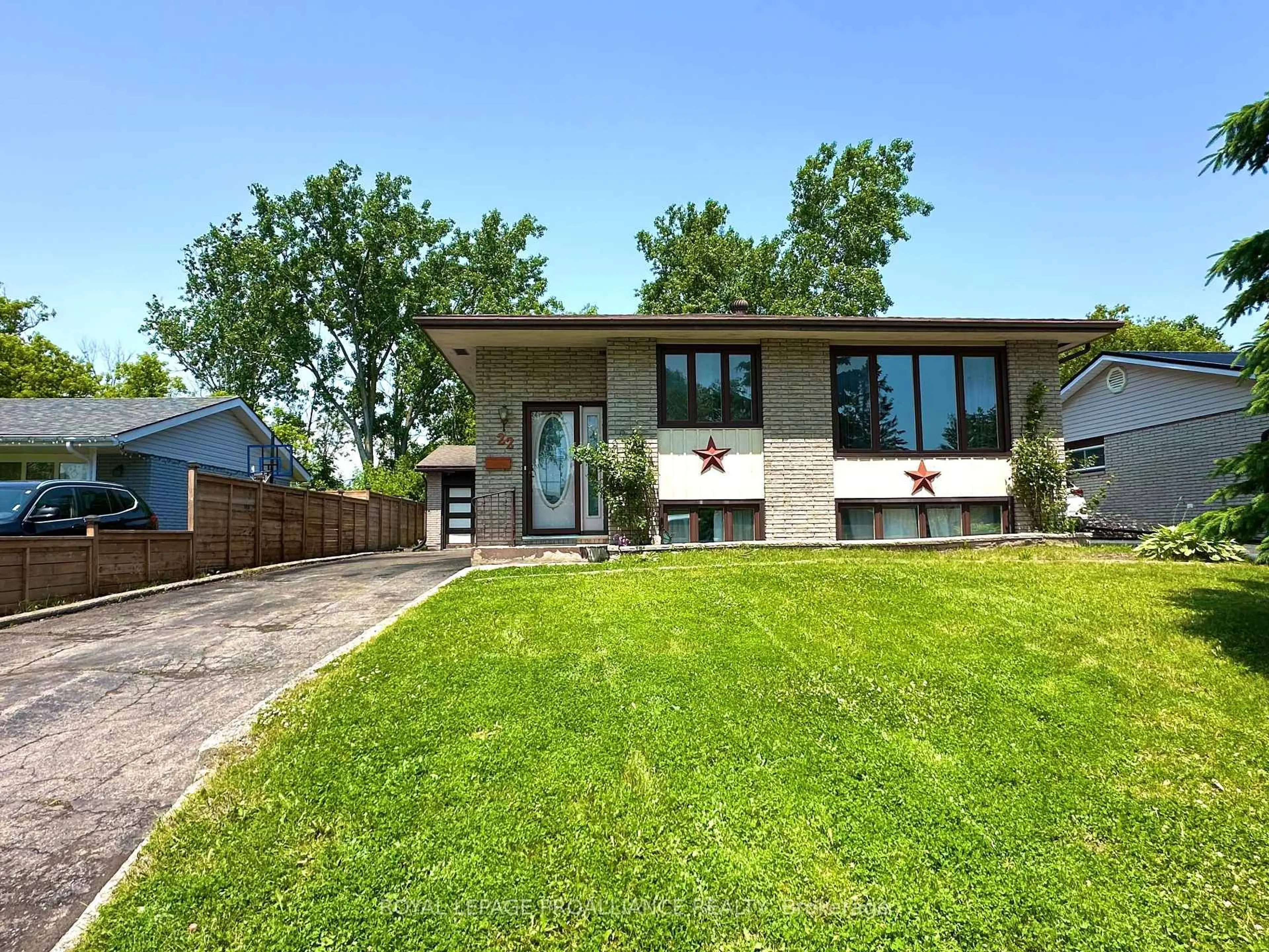 Unknown for 22 Connolly Ave, Quinte West Ontario K8V 5T4