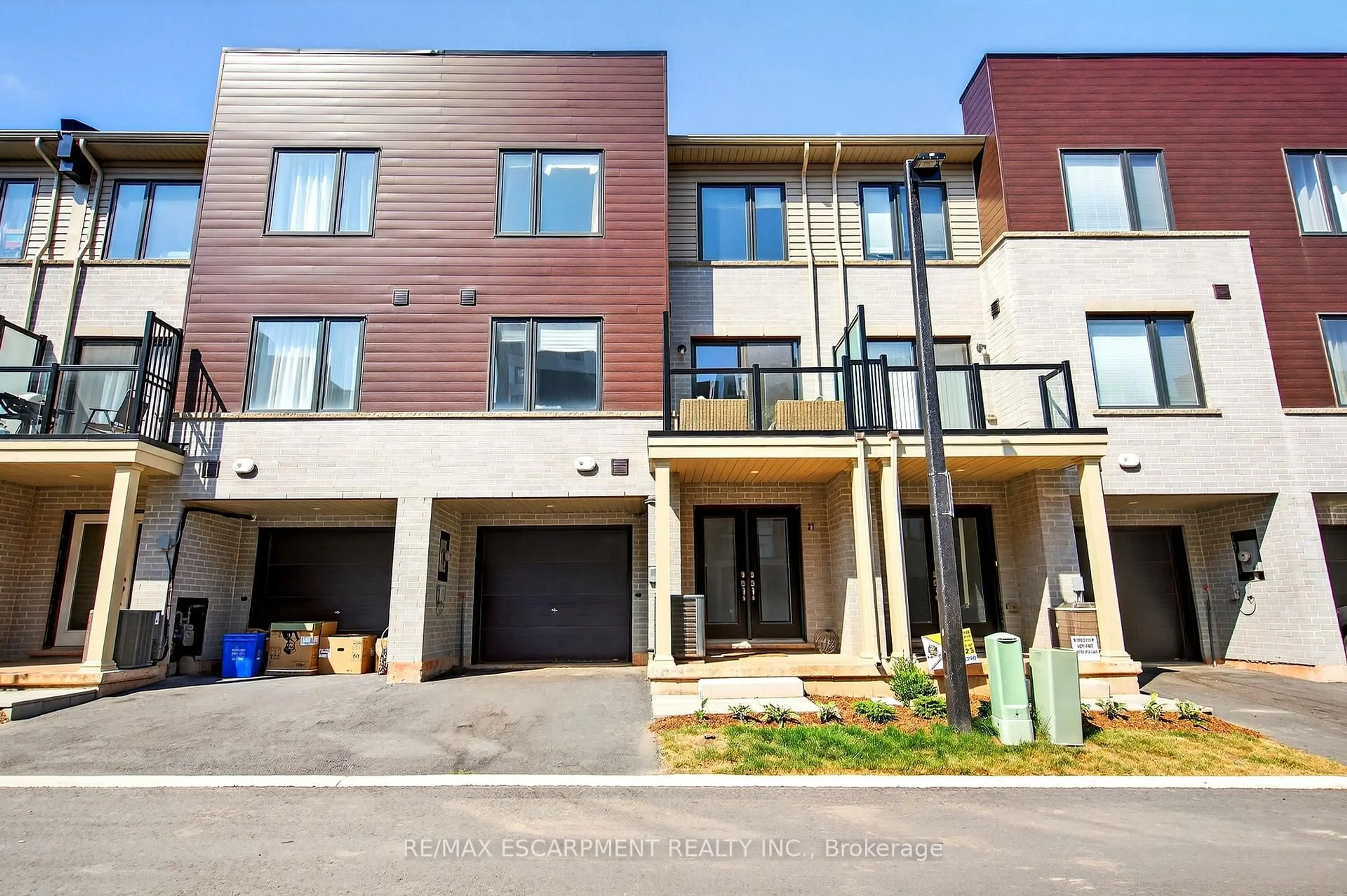 Home with brick exterior material, street for 27 Dryden Lane, Hamilton Ontario L8H 0B6