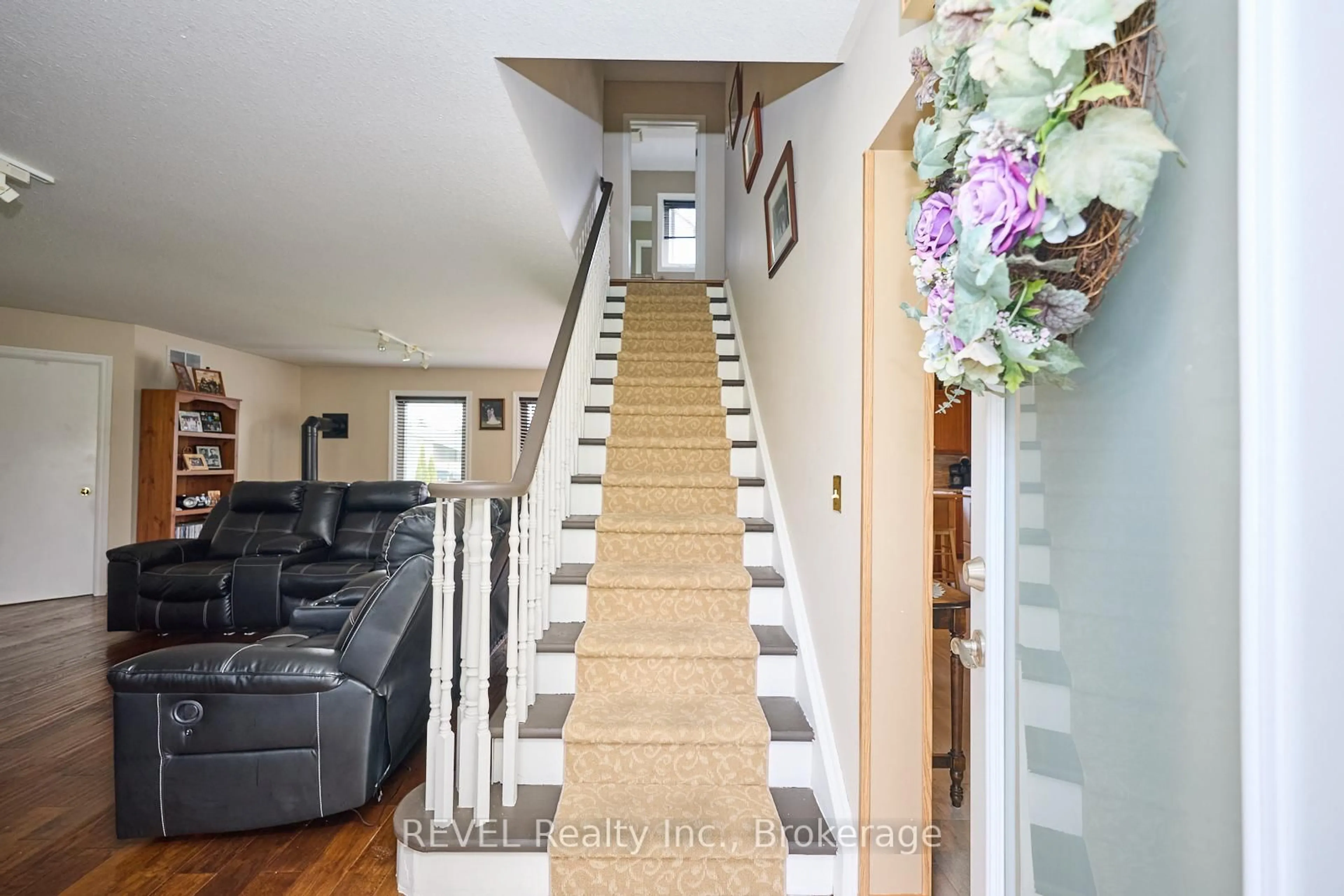 Unknown for 1452 Allanport Rd, Thorold Ontario L0S 1K0