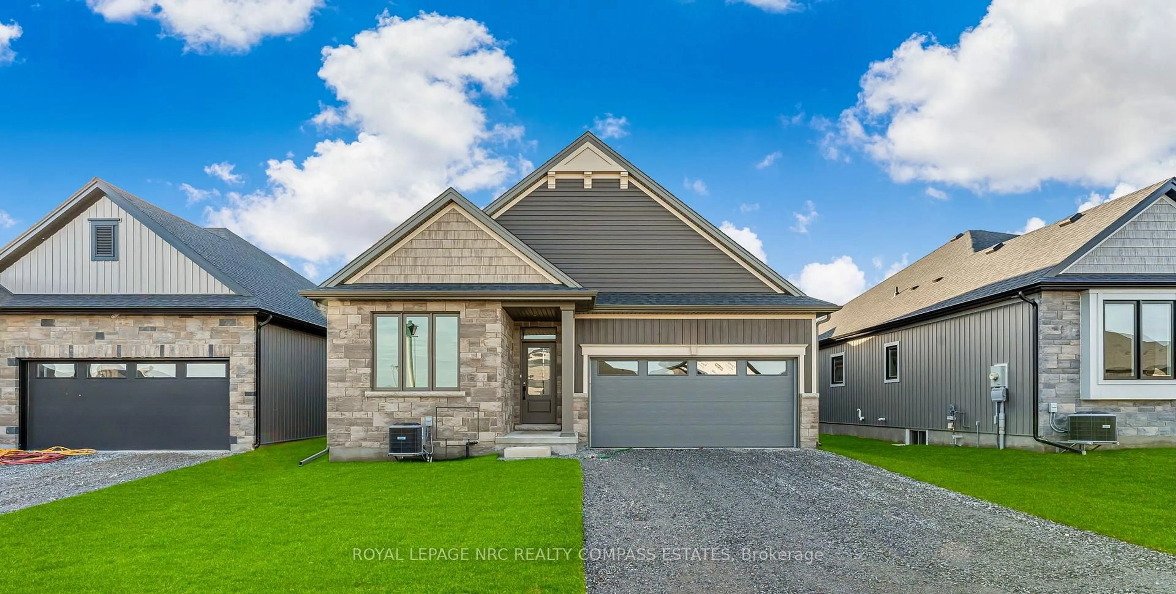 Home with brick exterior material, street for 82 HOMESTEAD Dr, Niagara-on-the-Lake Ontario L0S 1T0