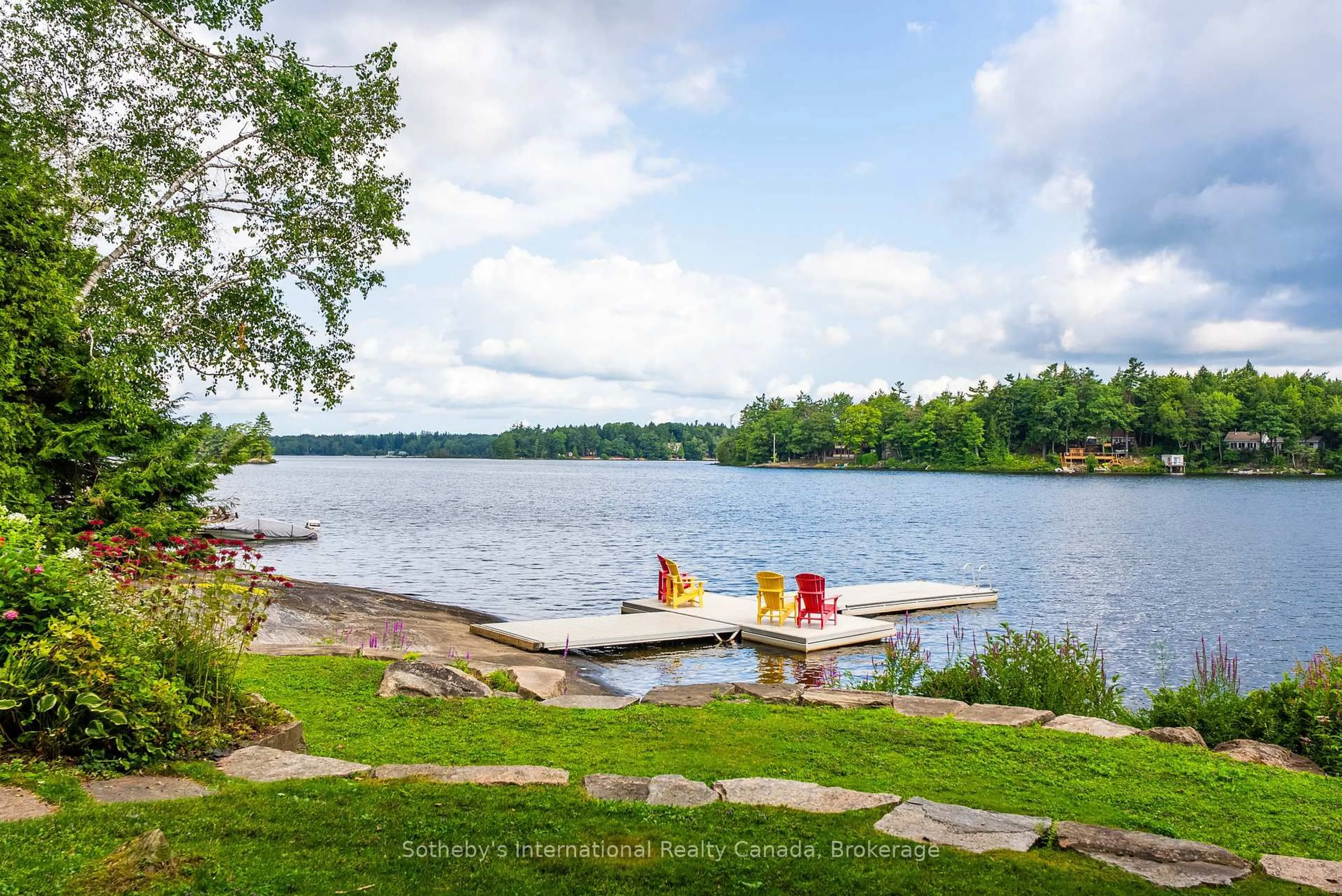 Patio, water/lake/river/ocean view for 1097 Hurling Point Rd, Muskoka Lakes Ontario P0C 1A0