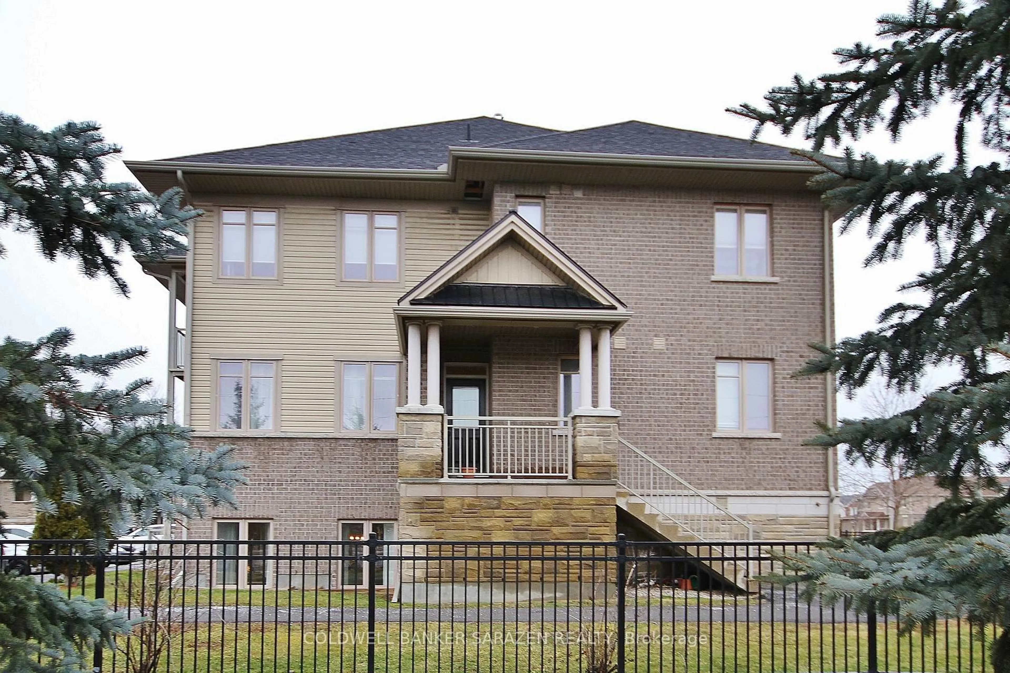 Home with brick exterior material, building for 3785 Canyon Walk Dr #6, Ottawa Ontario K1V 2M4
