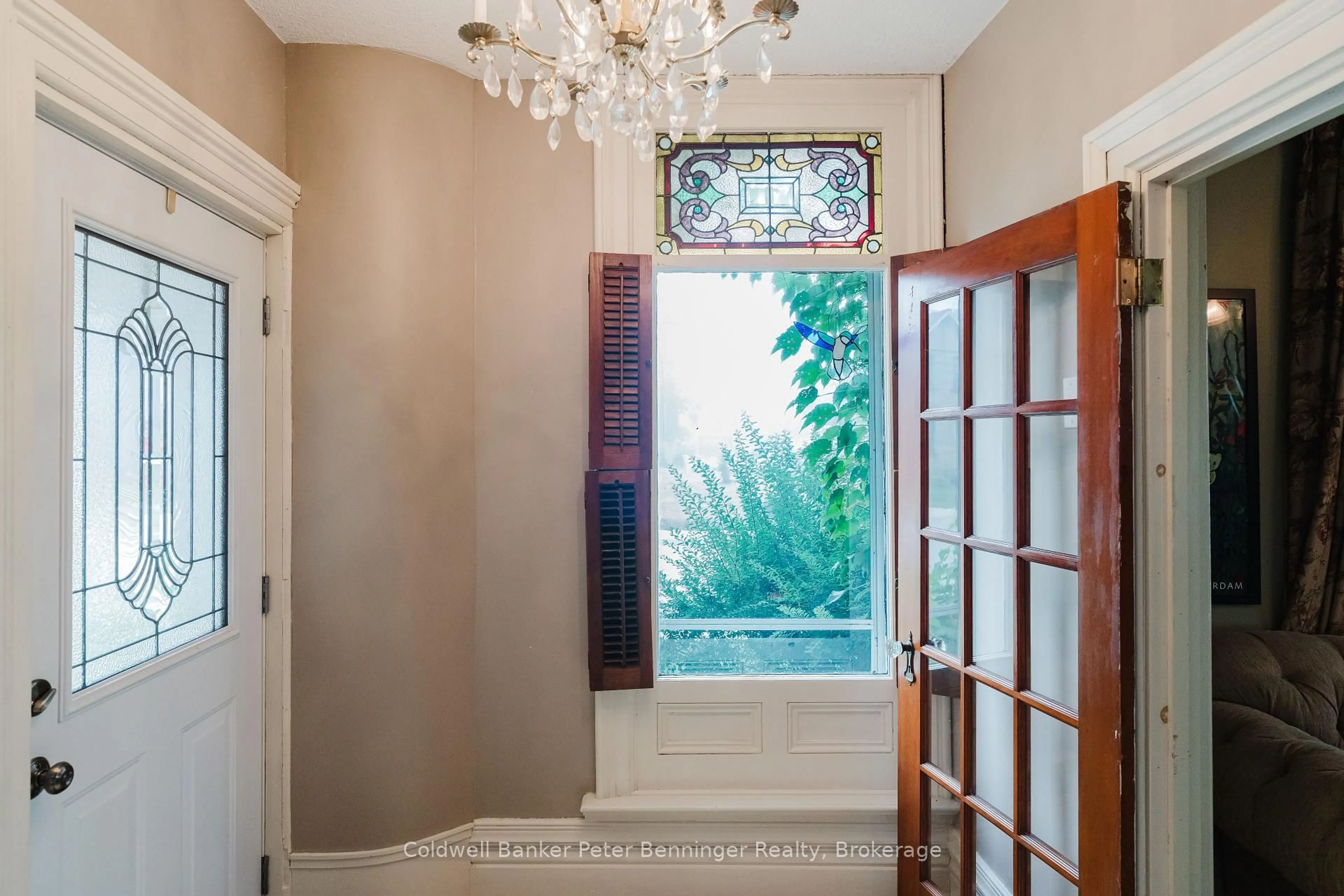 Indoor entryway for 192 3 Ave Ave, Arran-Elderslie Ontario N0G 1L0