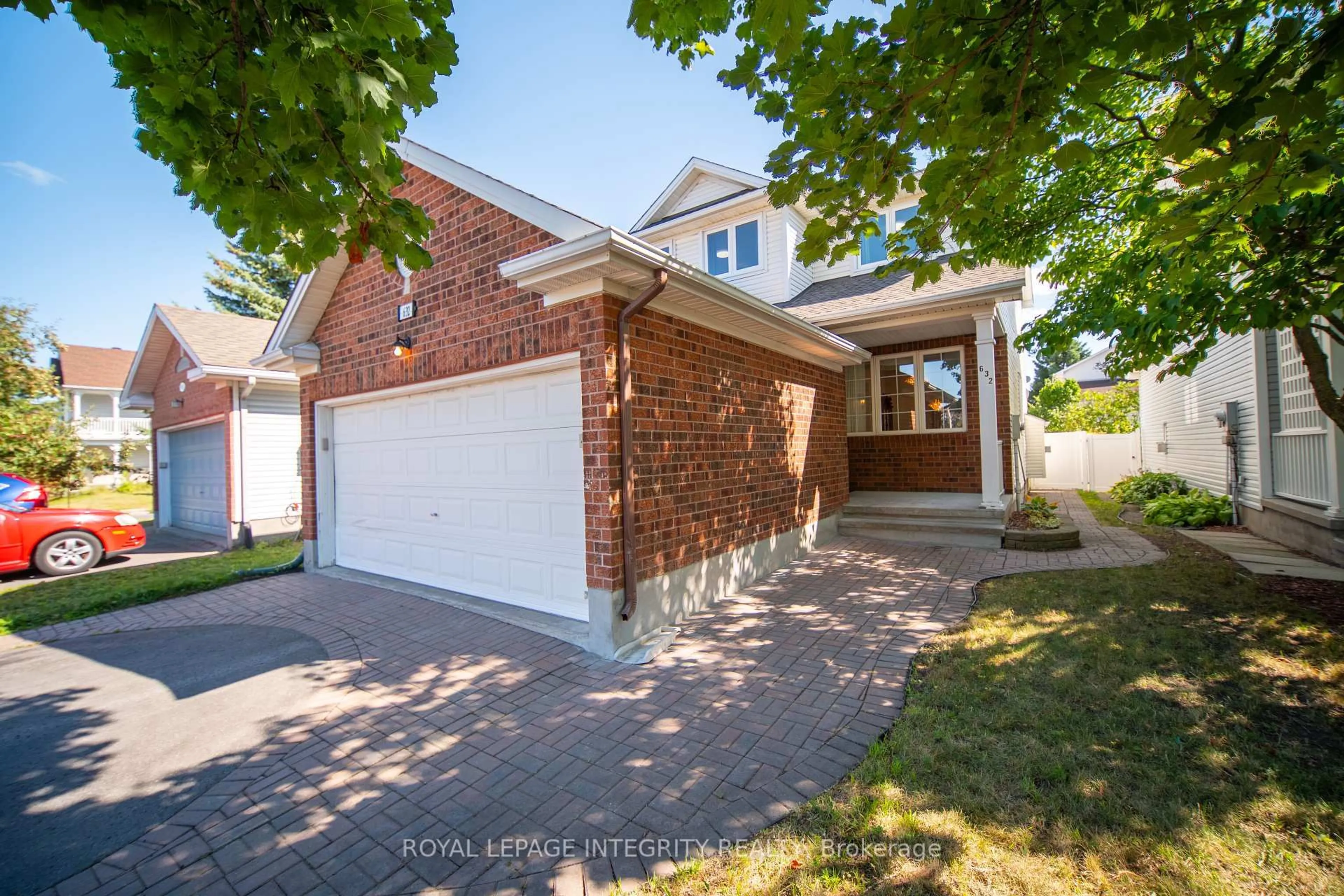 Home with brick exterior material, street for 632 VALIN St, Ottawa Ontario K4A 3S9