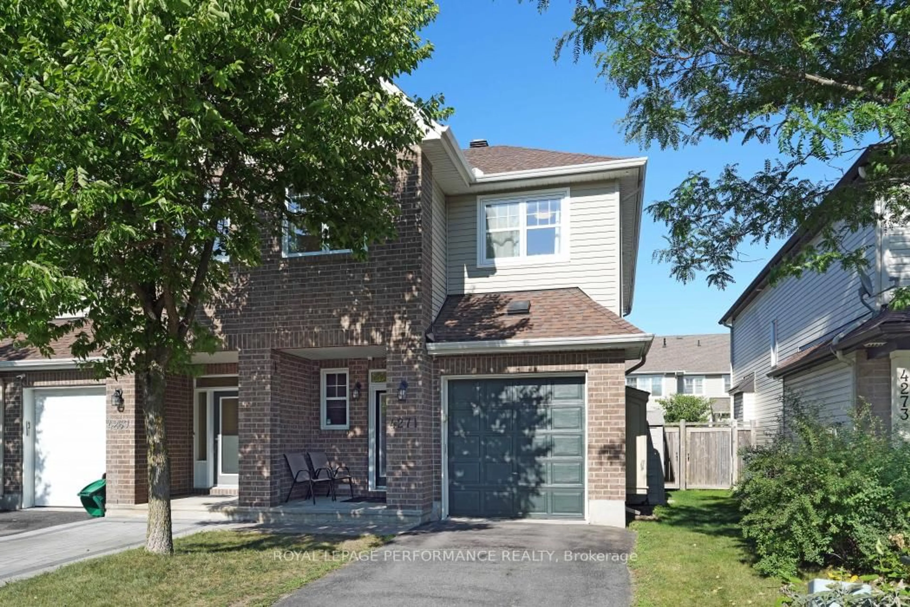 Home with brick exterior material, street for 4271 Kelly Farm Dr, Ottawa Ontario K1T 0A6