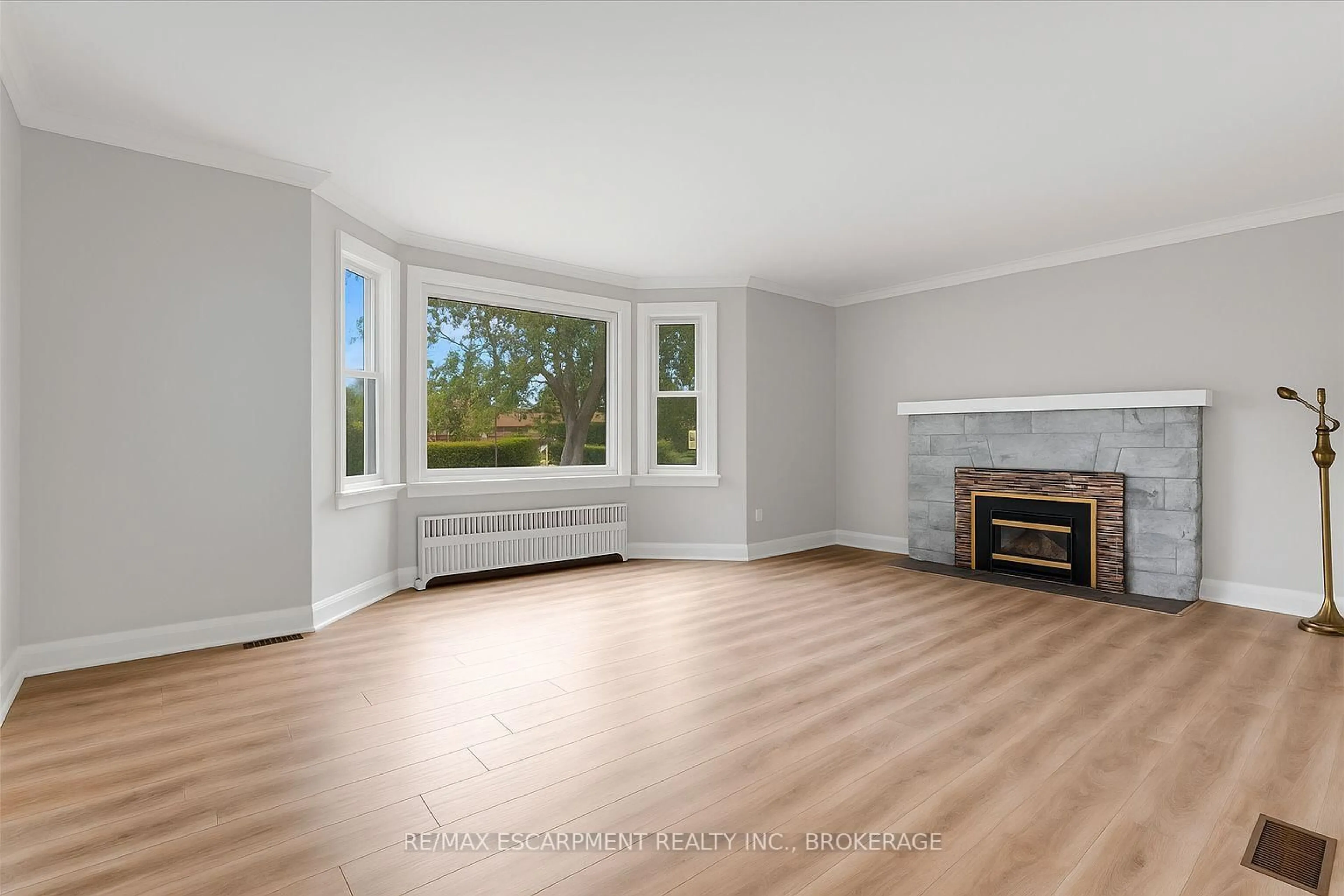 A pic of a room for 149 FIRST Ave, Welland Ontario L3C 1Y3