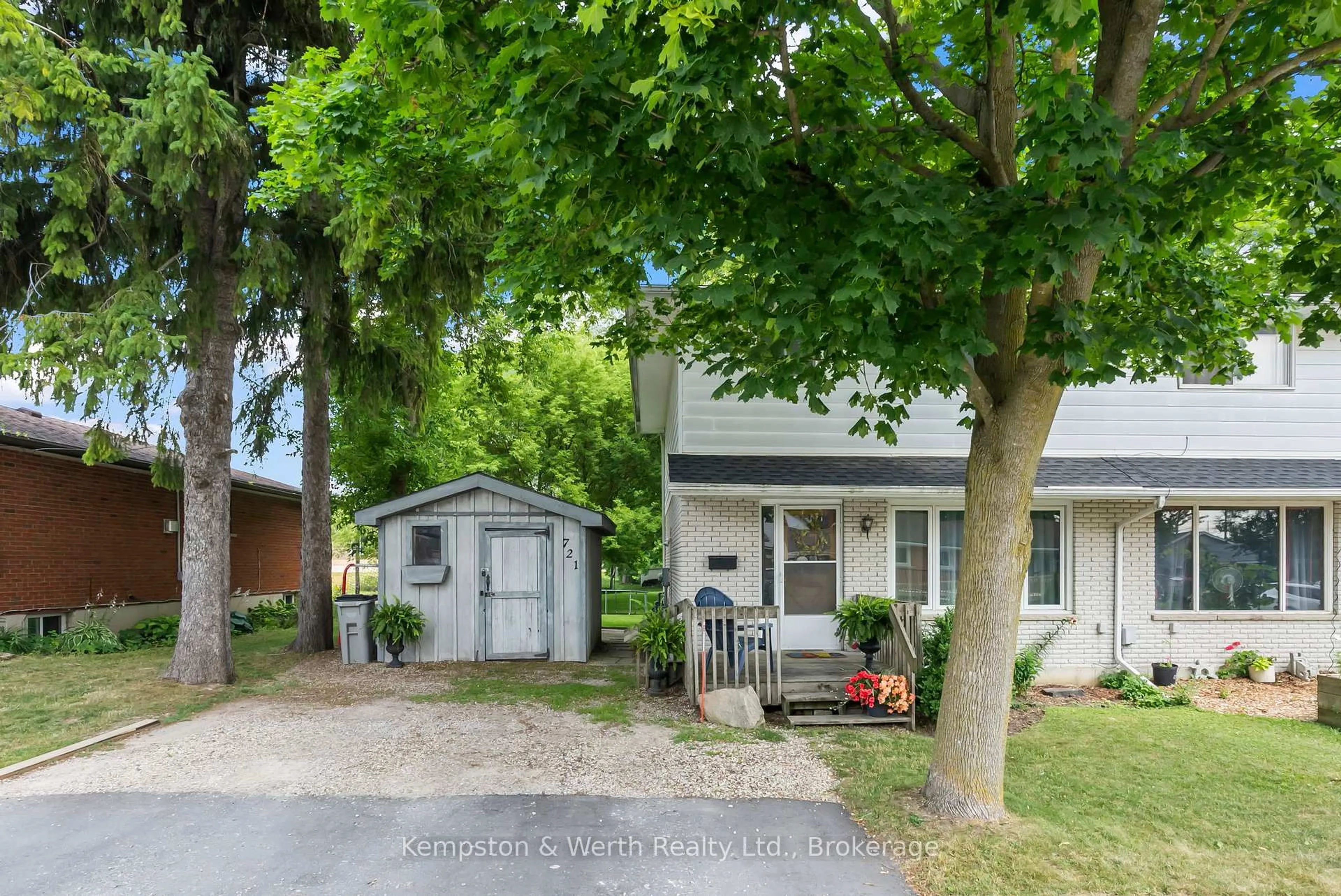 A pic from outside/outdoor area/front of a property/back of a property/a pic from drone, street for 721 John St, North Perth Ontario N4W 1B6