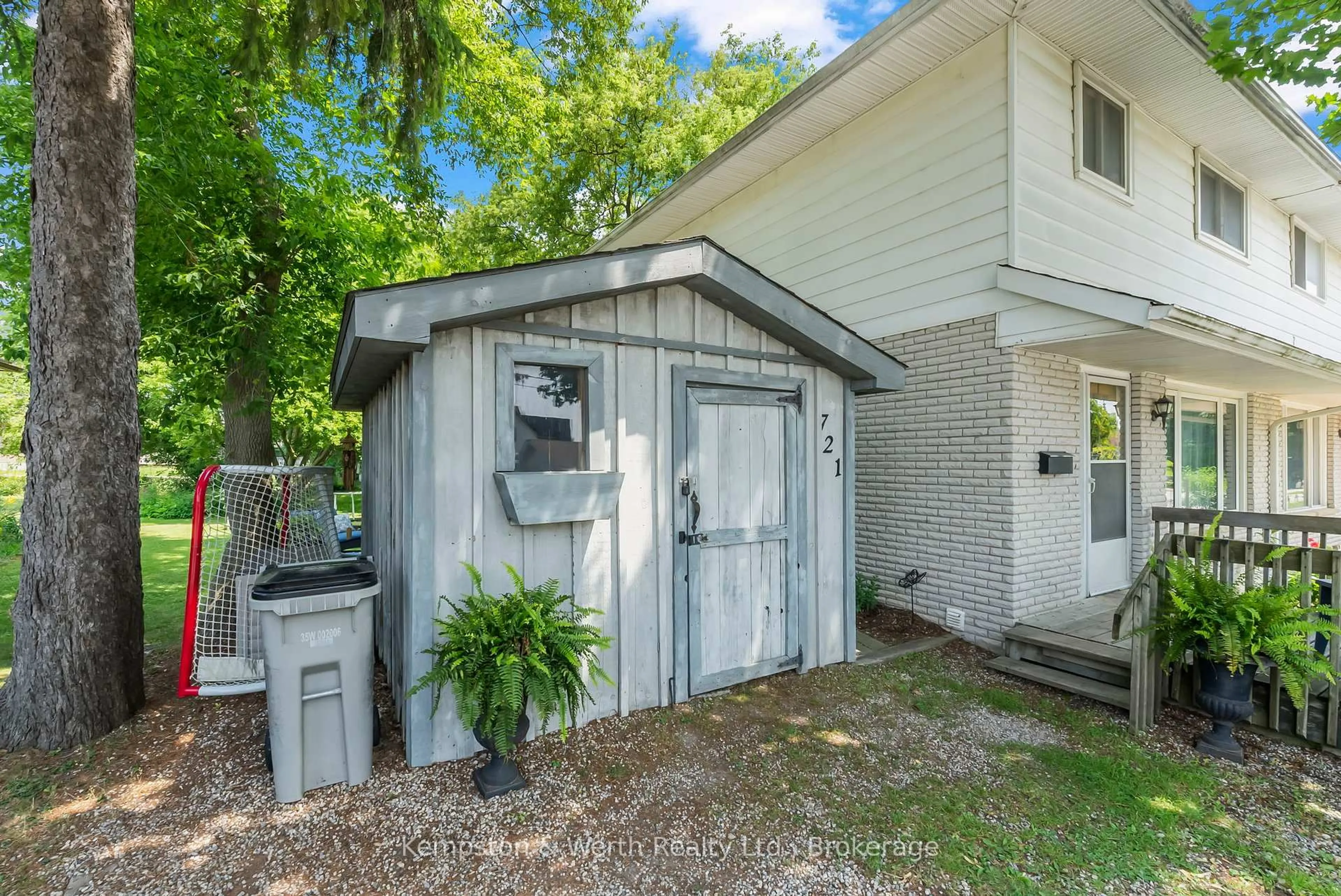 Shed for 721 John St, North Perth Ontario N4W 1B6